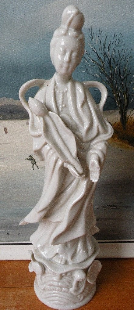 Beeld, chinees. Kwan YinGeisha Mother of Mercy., Wit, Ophalen of Verzenden, China, 31 cm