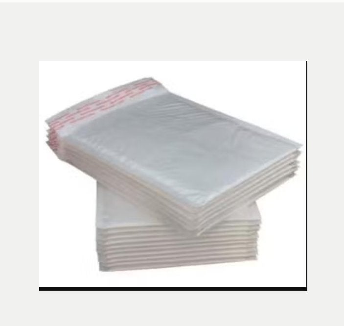 Luchtkussen enveloppen 100 stuks wit (20x25cm), Postzegels en Munten, Brieven en Enveloppen | Nederland, Ophalen of Verzenden