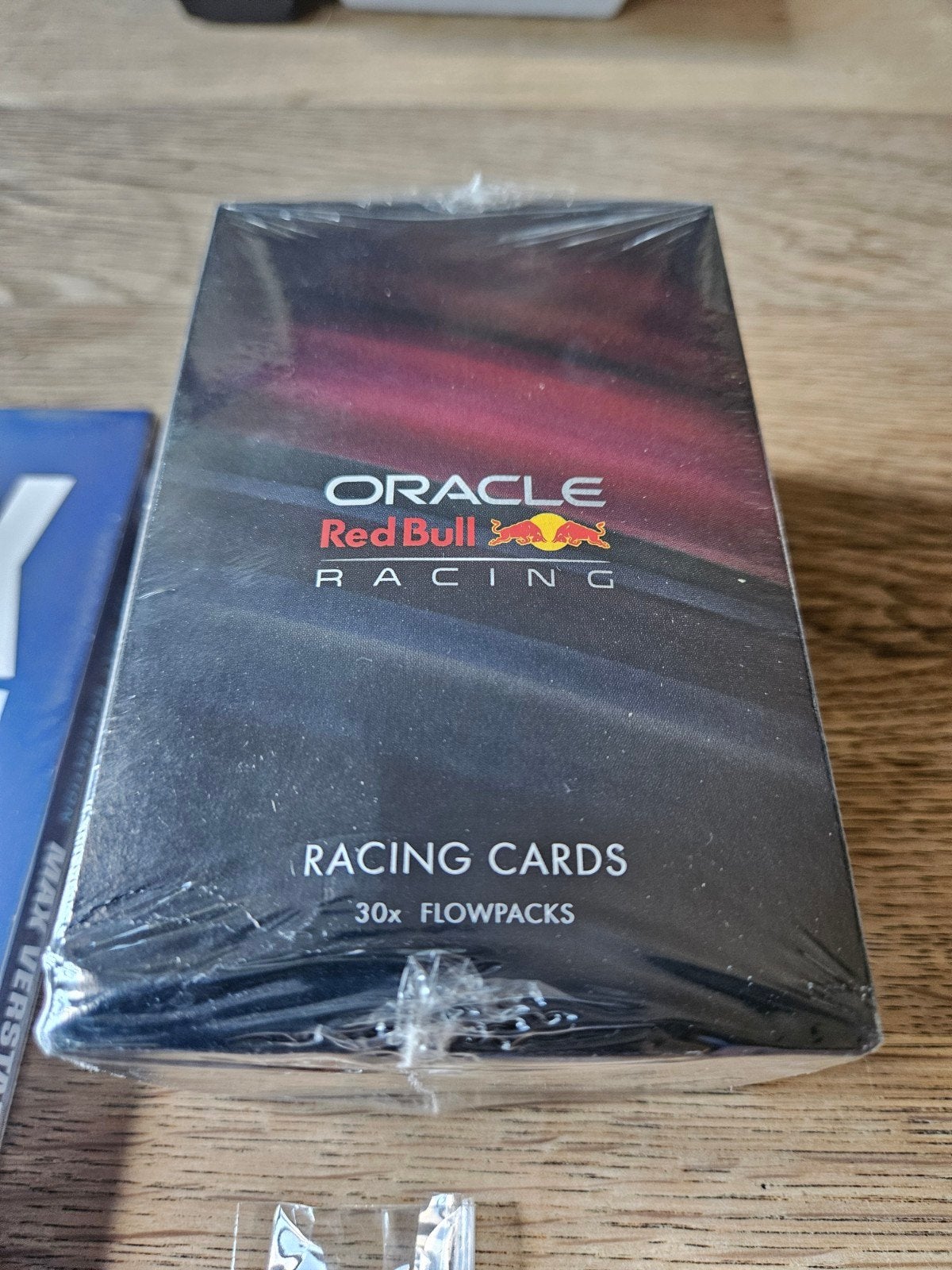 Max Verstappen dvd + sleutelhanger + cards, Alle leeftijden, Ophalen of Verzenden, Nieuw in verpakking