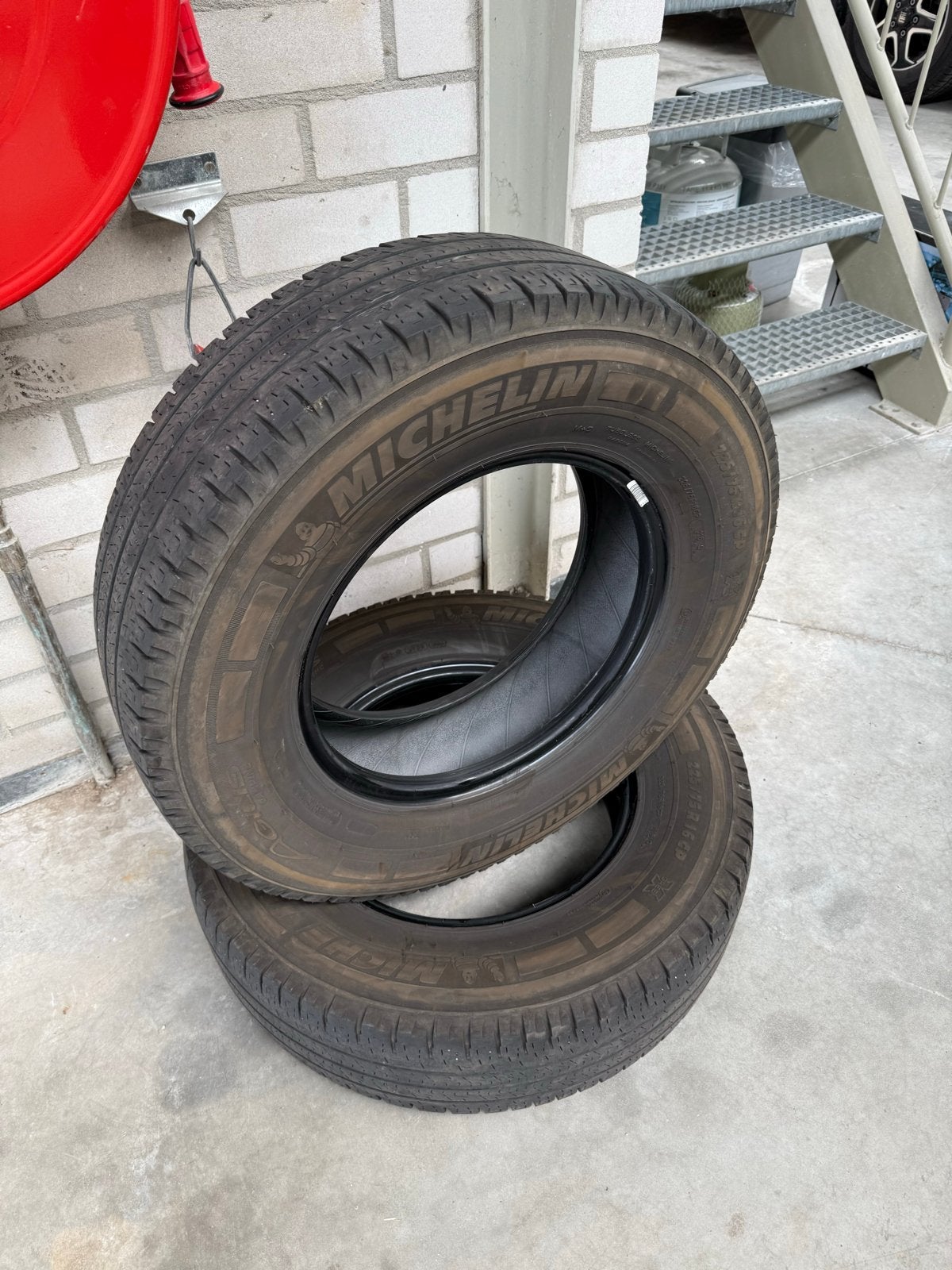 Gratis af te halen: Michelin Agilis camperbanden 225/75/16CP, Ophalen, Gebruikt