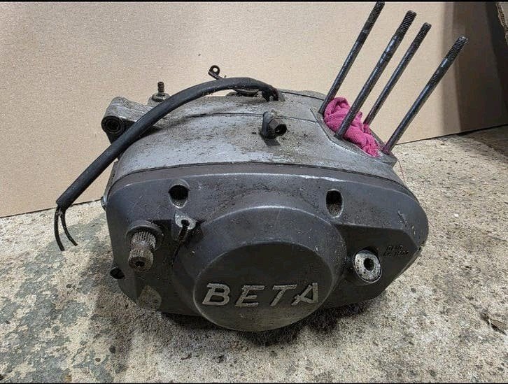 2 Beta T60 blokken, Fietsen en Brommers, Brommeronderdelen | Algemeen, Ophalen, Gebruikt, Blok, Beta