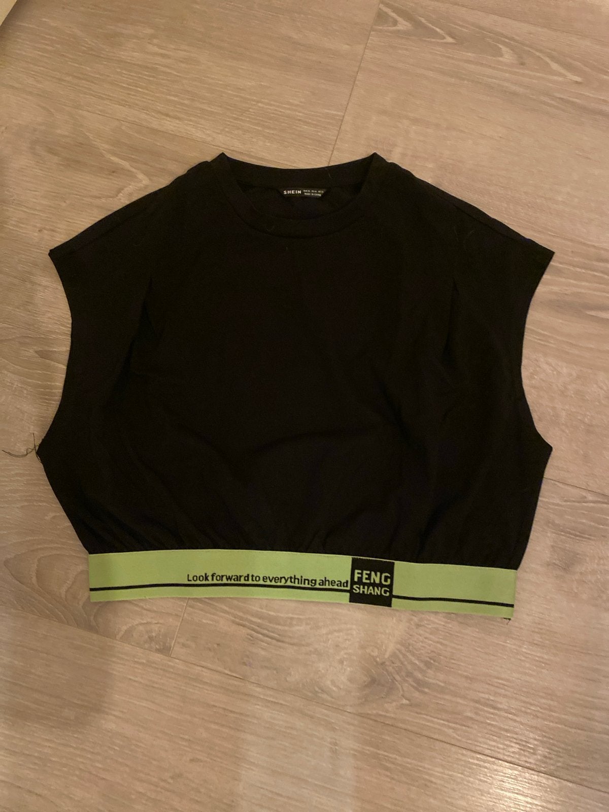 Shein topje zwart met groene band, Kleding | Dames, Tops, Zwart, Maat 46/48 (XL) of groter, Ophalen of Verzenden, Korte mouw