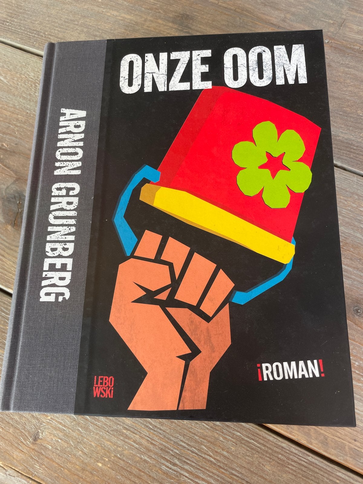 Onze Oom - Roman van Arnon Grunberg, Boeken, Ophalen of Verzenden, Zo goed als nieuw, Nederland