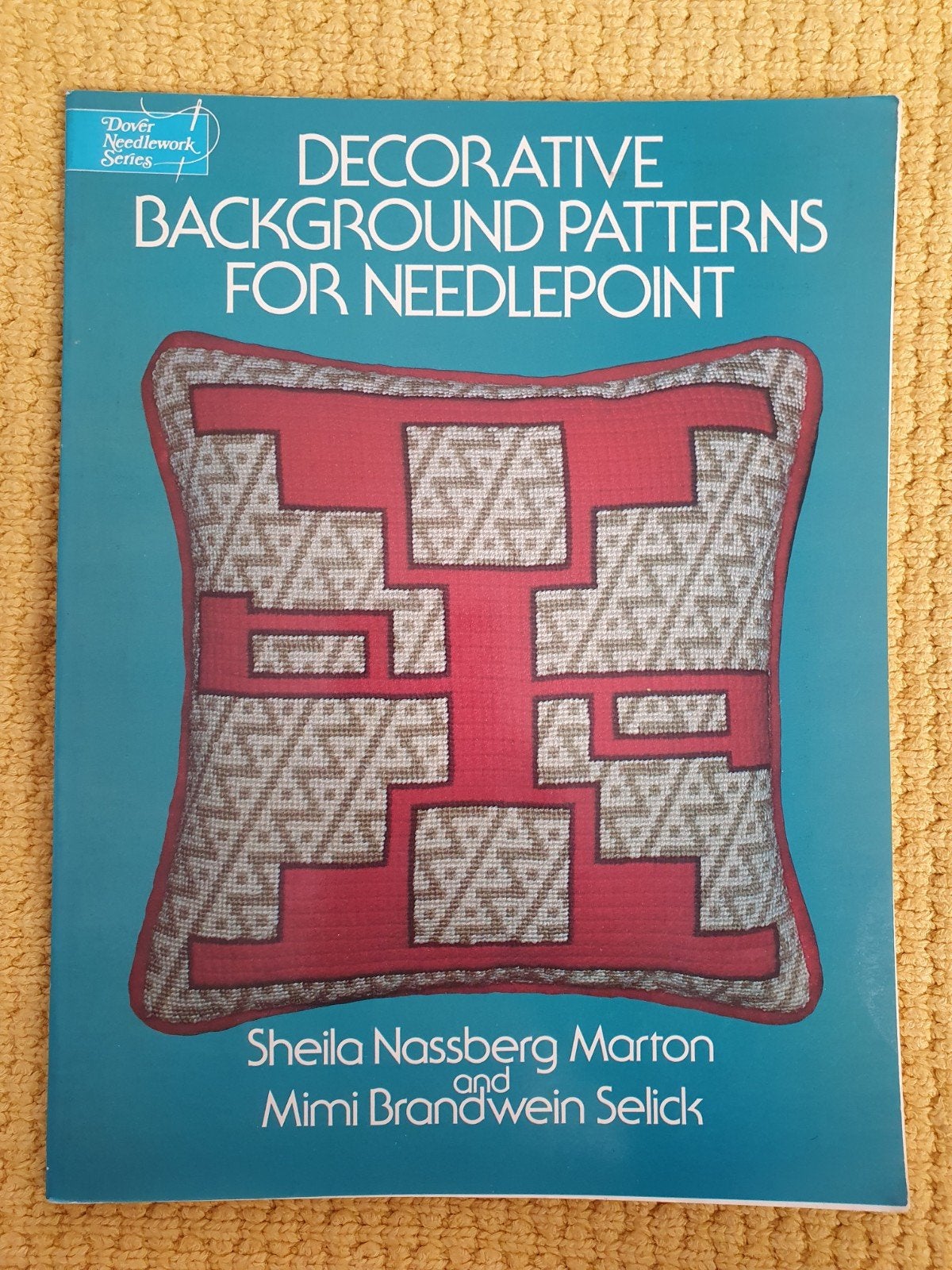 Decorative Background Patterns amerikaans borduurboek 1985, Verzenden, Patroon