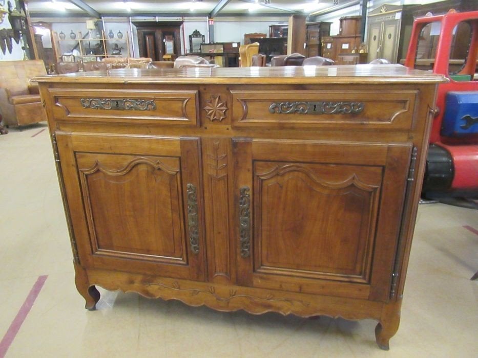 Oer 11137 ANTIEK 18e eeuws kersenhouten Frans dressoir, Antiek en Kunst, Ophalen