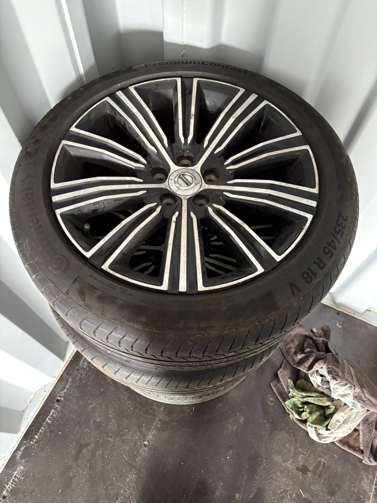 Volvo v60 inscription velgen, Auto-onderdelen, Banden en Velgen, Ophalen, 18 inch, Velg(en), 235 mm