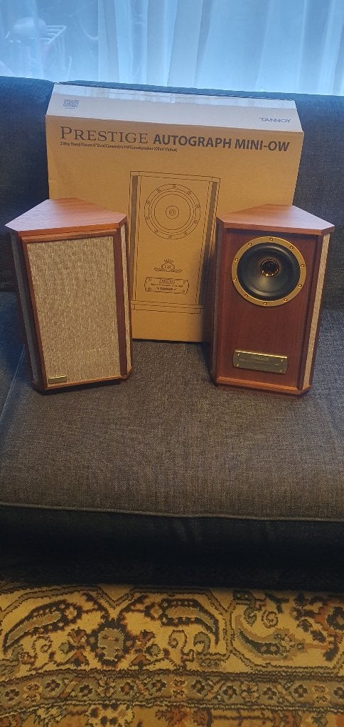 Tannoy Autograph Mini GR OW, Audio, Tv en Foto, Luidsprekers, Zo goed als nieuw, Minder dan 60 watt, Front, Rear of Stereo speakers