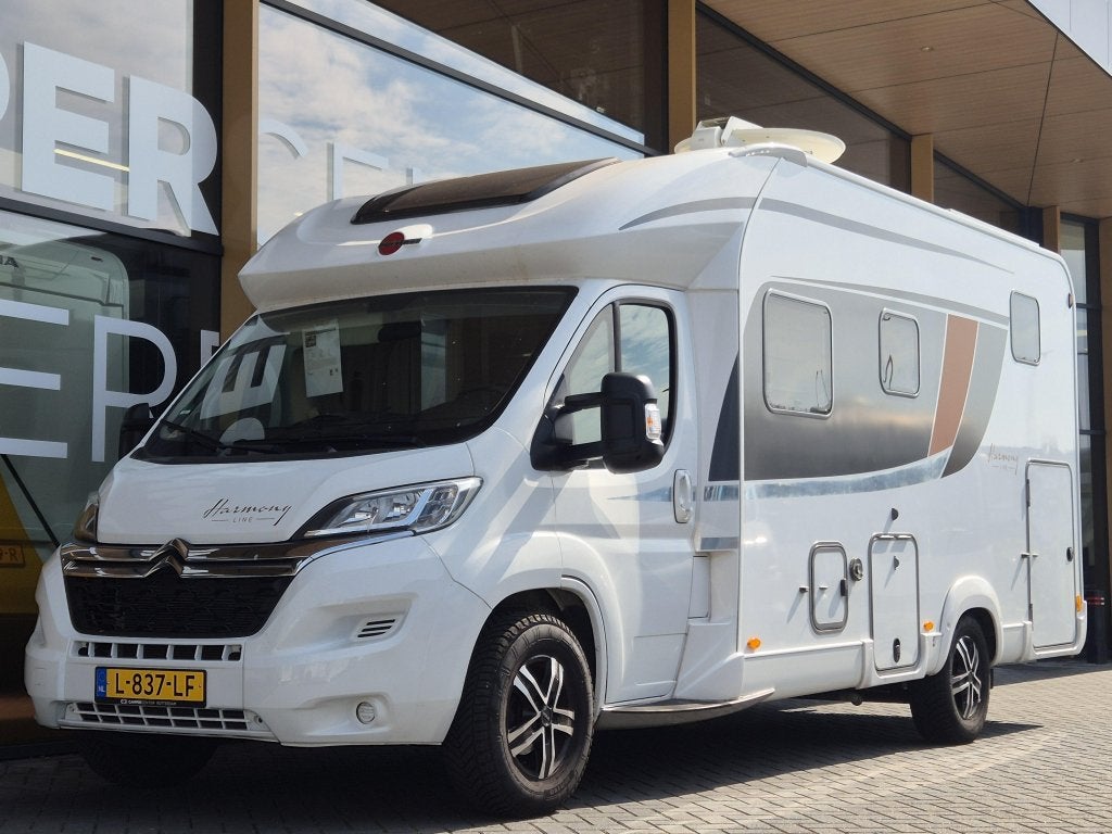 Bürstner Harmony 700 TD Scooterdrager, Caravans en Kamperen, Standaard zit, Bedrijf, Koelkast, Bürstner