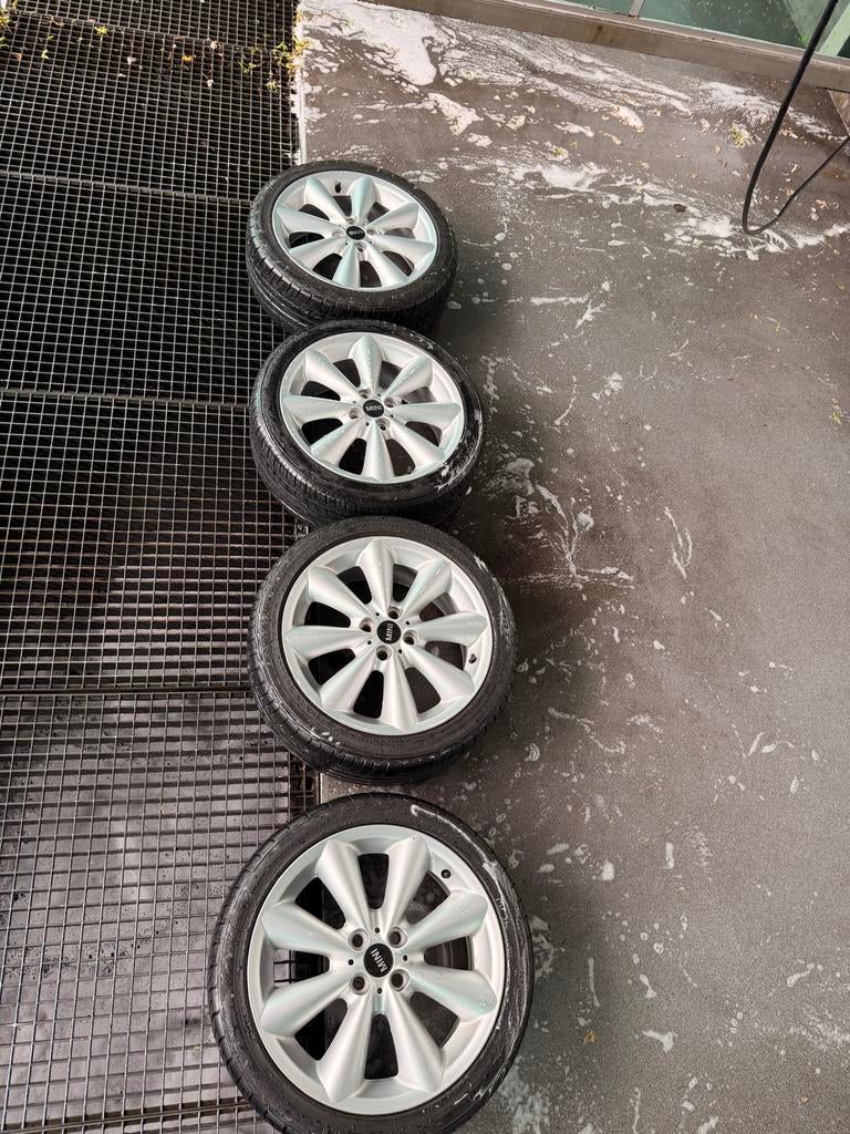 Mini Velgen met Banden 17 inch 4x100, Ophalen, Gebruikt, Banden en Velgen, 17 inch