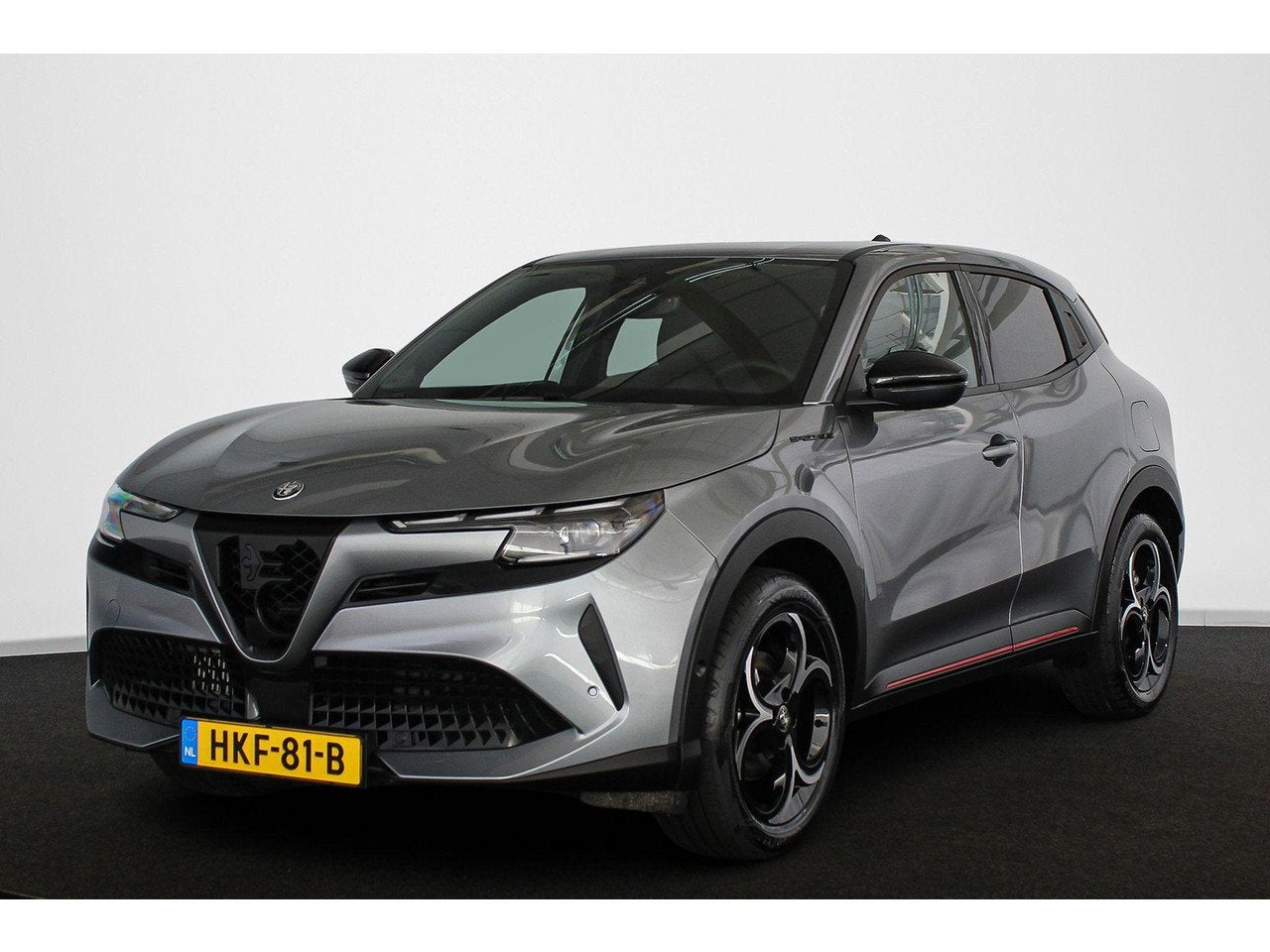 Alfa Romeo Junior 1.2 Turbo Hybrid Ibrida Speciale Pack Tech, Automaat, 145 pk, Gebruikt, Bedrijf