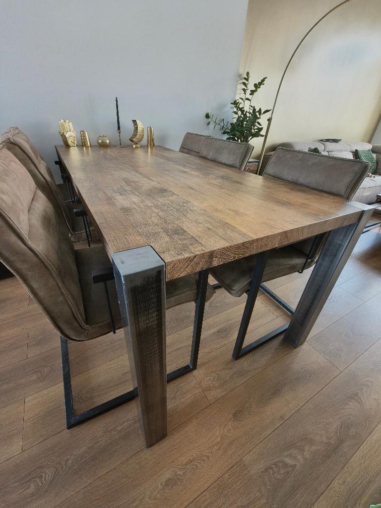 Prachtige meubelset - Eettafel, tv-meubel, hoge kast, Huis en Inrichting, Ophalen, Industrieel, modern, 50 tot 100 cm, Zo goed als nieuw