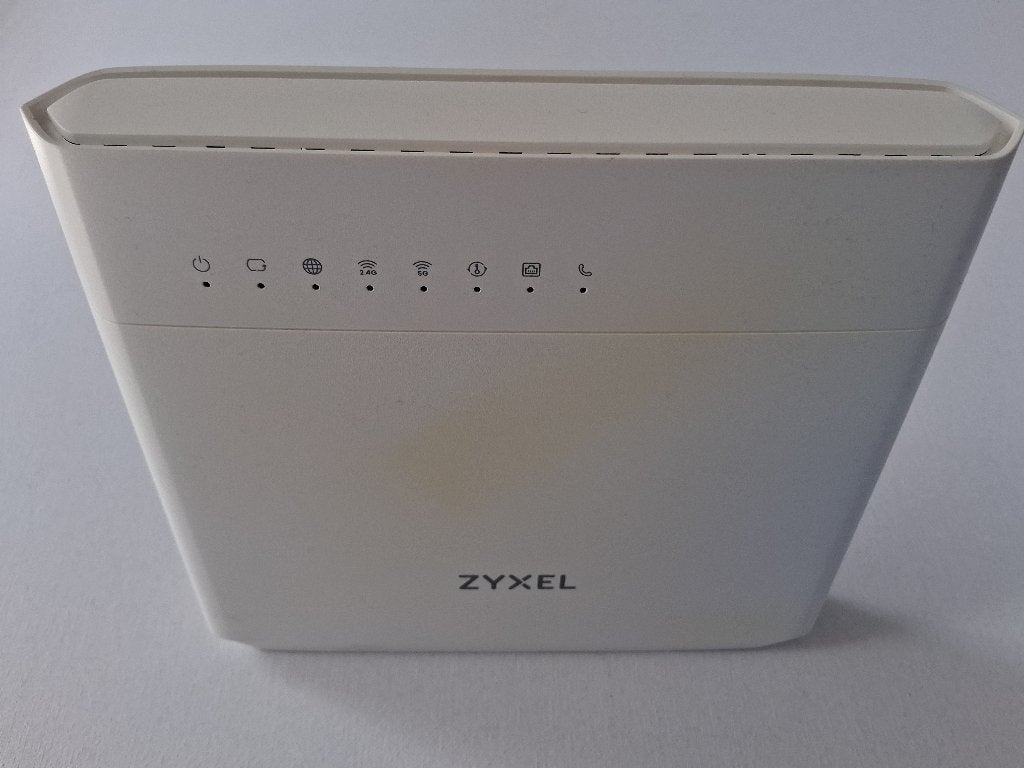 ZYXEL modem-router, Computers en Software, Routers en Modems, Ophalen of Verzenden, Gebruikt, Router met modem, Zyxel