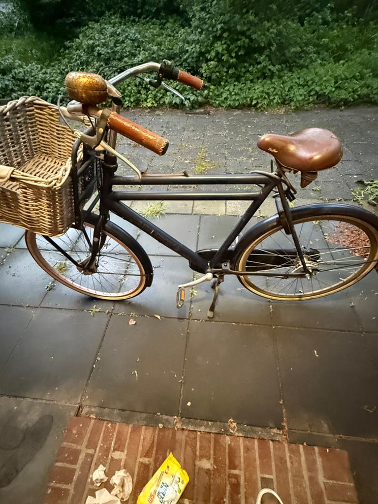 Fiets Cortina met slag in achterwiel, Fietsen en Brommers, Ophalen of Verzenden, Gebruikt, Overige merken