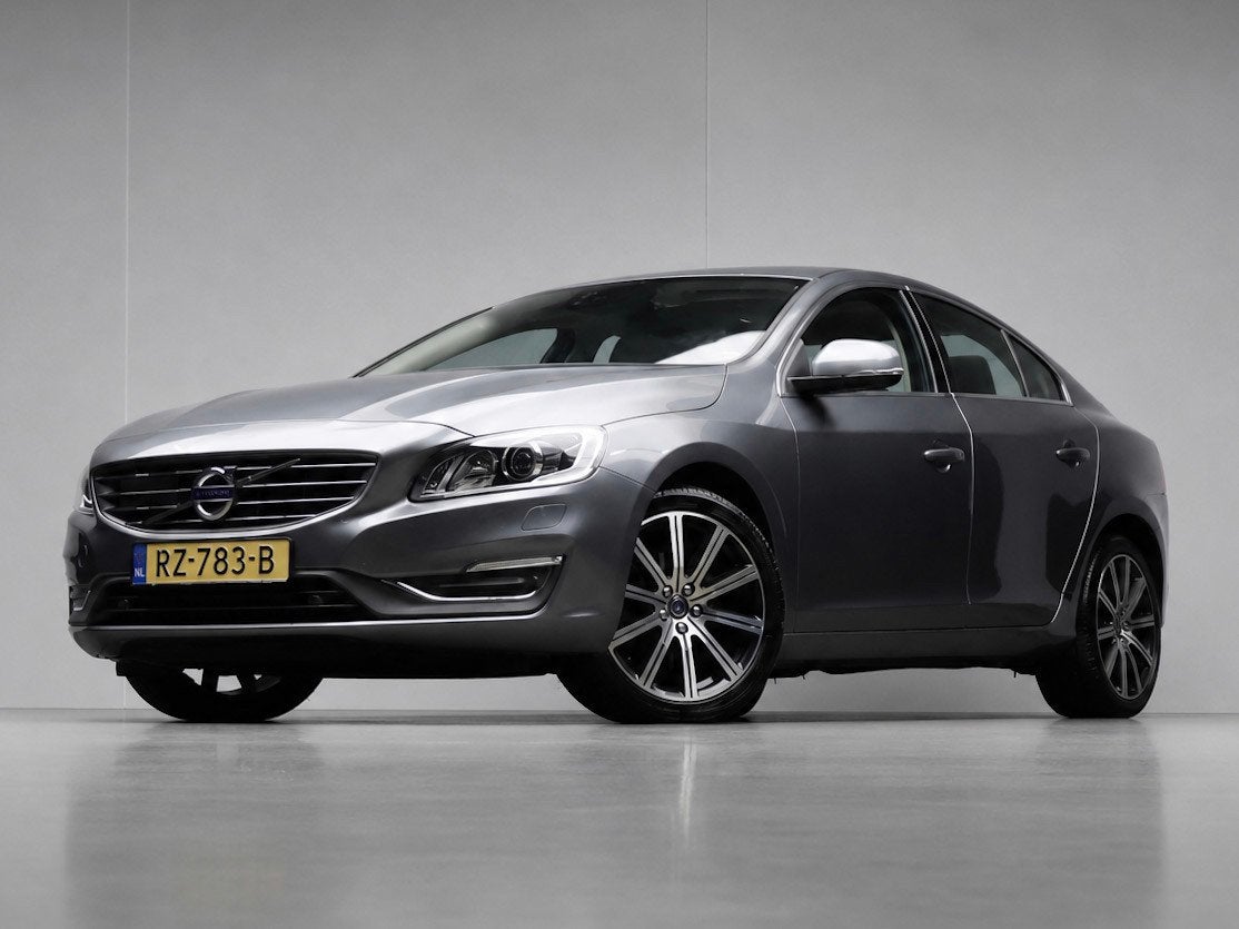 Volvo S60 2.0 T4 Summum Sport (SCHUIFDAK,NAVI,CAMERA,STOEL/S, Auto's, Automatische klimaatregeling, Euro 6, 1969 cc, S60