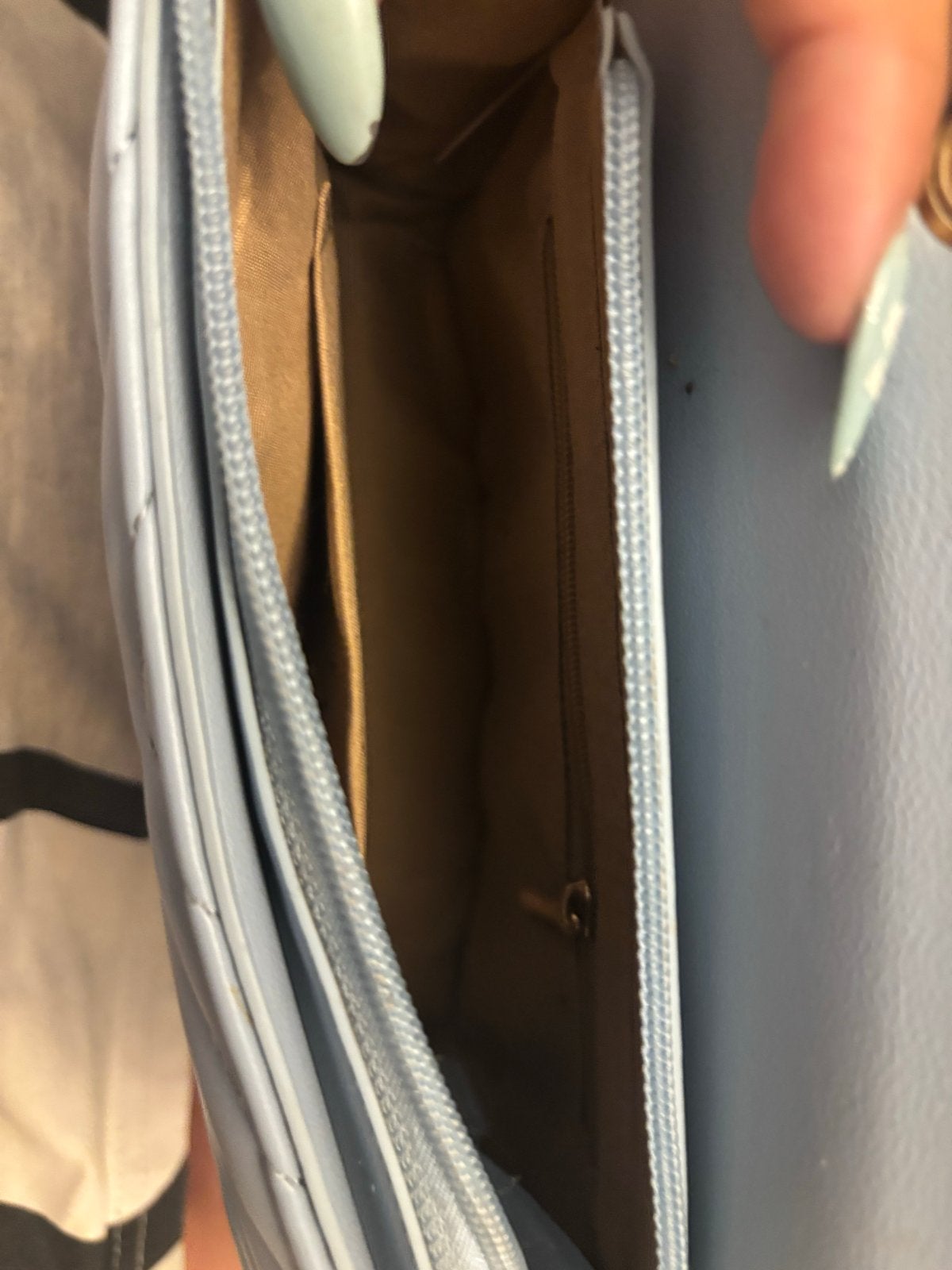 Lichtblauwe schoudertas YSL en ketting, Ophalen of Verzenden, Zo goed als nieuw, Blauw, Schoudertasje
