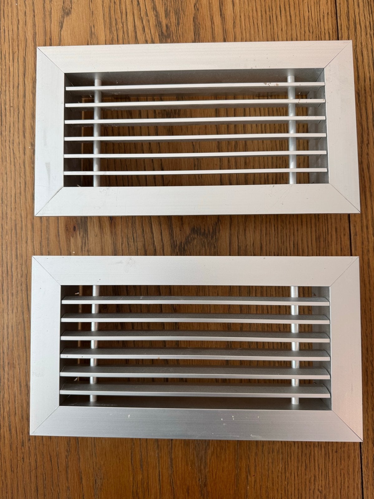 Aluminium luchtrooster - Set van 2, Ophalen of Verzenden, Zo goed als nieuw, Ventilator en Afzuiger