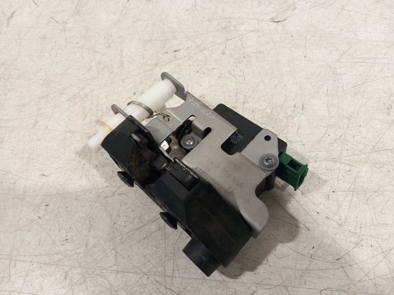 Slot mechaniek kofferdeksel achterklep elektrisch Land Rover, Auto-onderdelen, Onderdelen@venauto.nl, Van der Ven Autorecycling B.V.