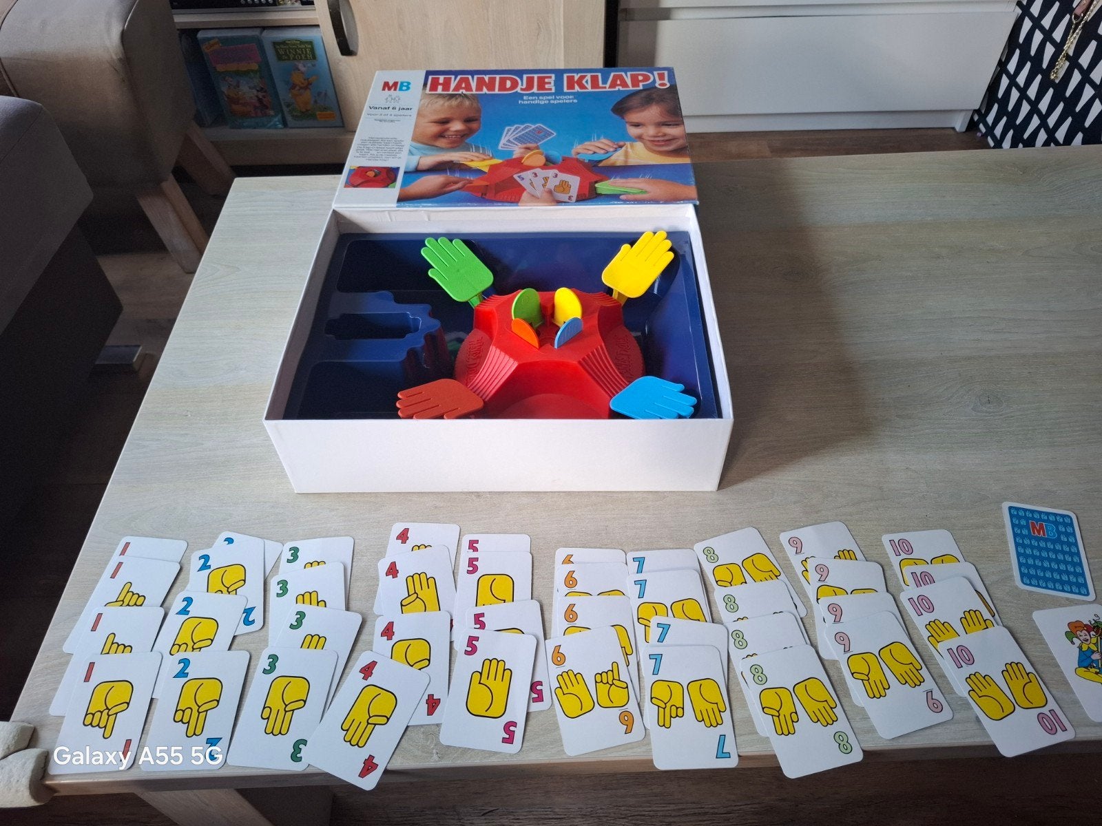Handje Klap! MB Spel - Leuk reactiespel voor het hele gezin, Info@mbspellen.nl, Ophalen of Verzenden, Drie of vier spelers, Postbus 123, 1000 AB Amsterdam
