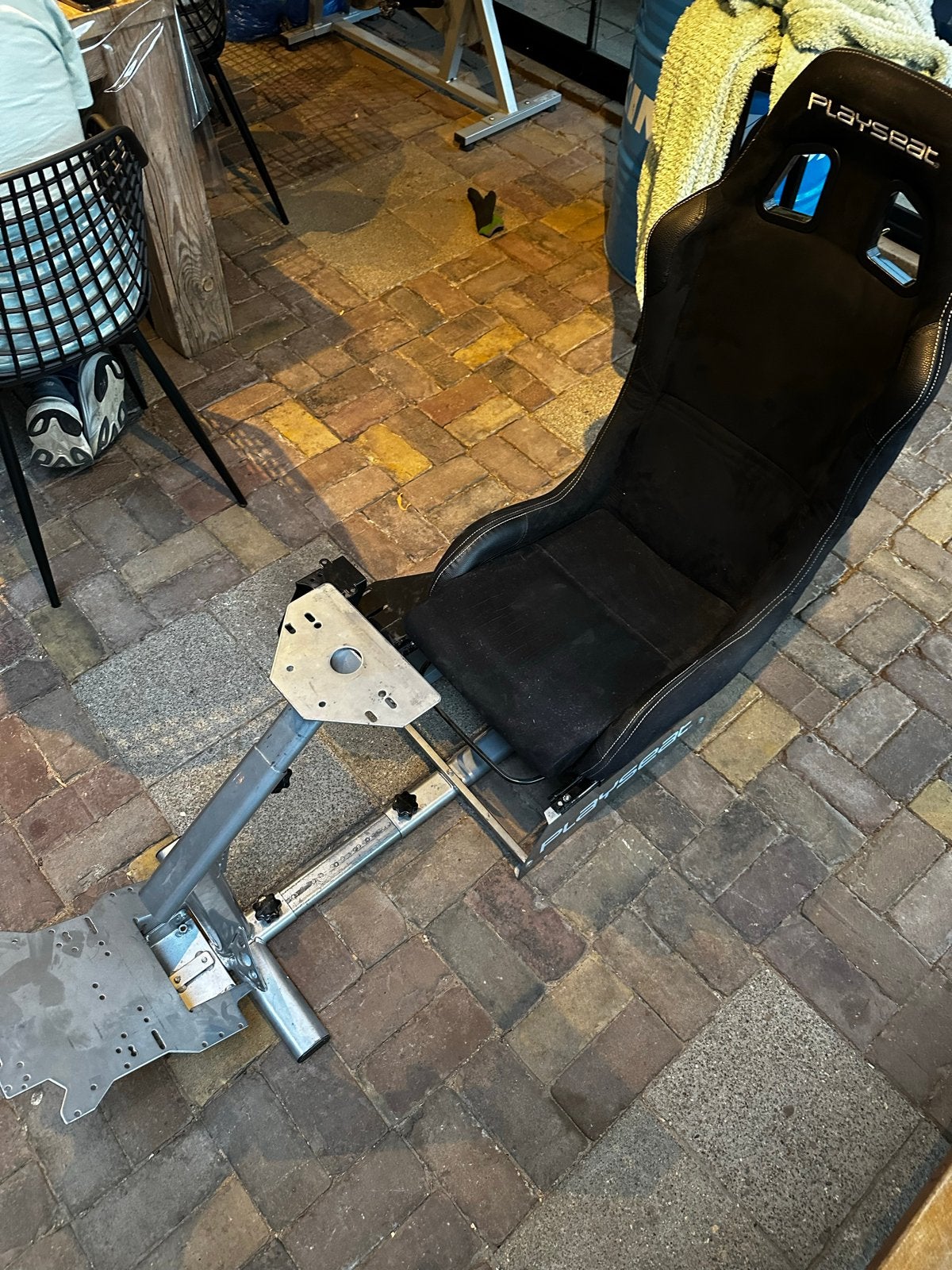 Playseat racestoel met frame voor schakelpoke., Ophalen, Overige merken, Gebruikt