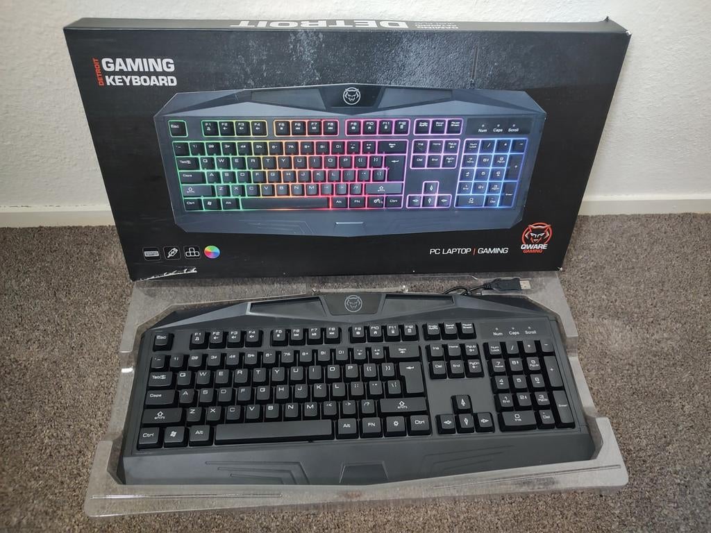 [NIEUW] Gaming Toetsenbord / Keyboard met RGB Verlichting, Qware, Nieuw, Ophalen of Verzenden, Qwerty