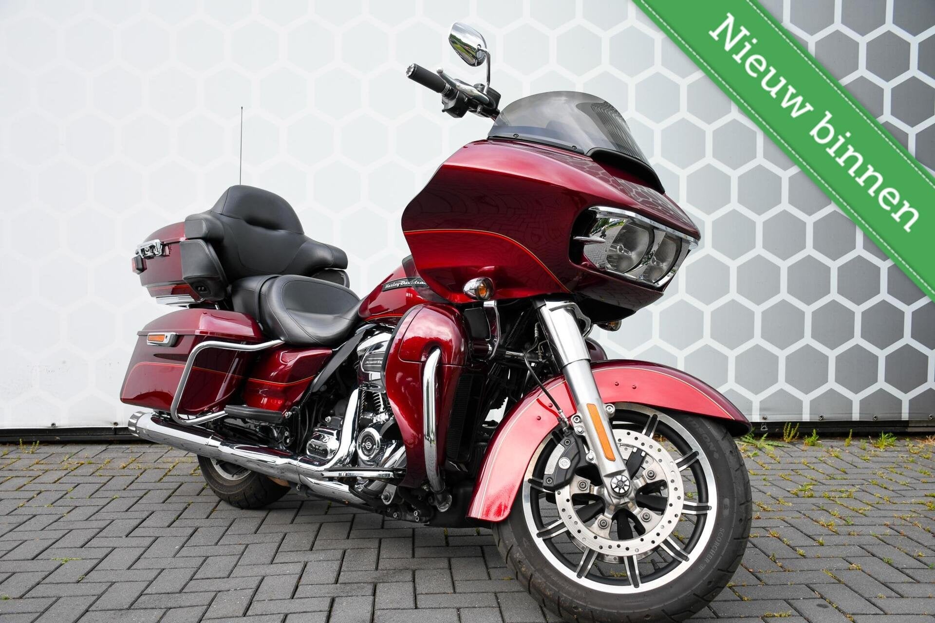 Harley Davidson Road Glide Ultra 2017 Hard Candy Custom, Motoren, 1745 cc, Overig, Milwalky, Harley@davidson.com