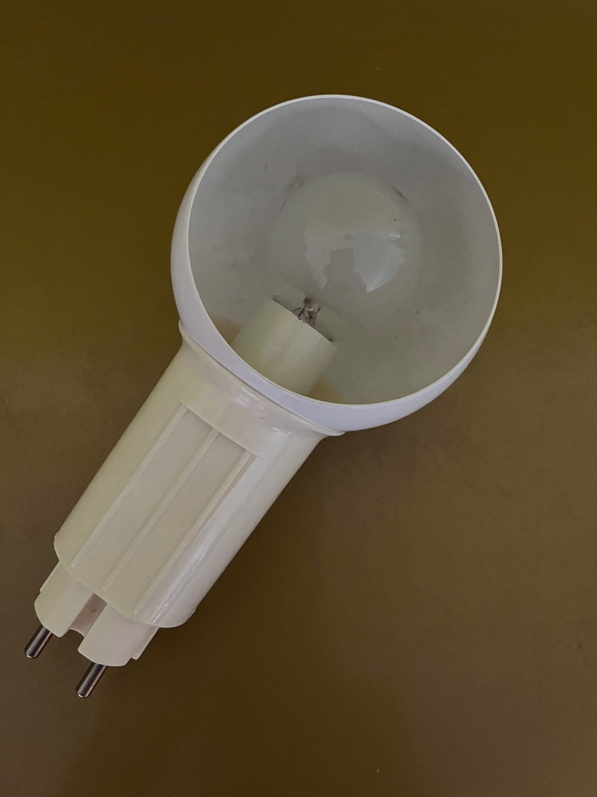 VRIELAND DESIGN. —  STEKKERLAMP/ SPOT., Ophalen of Verzenden