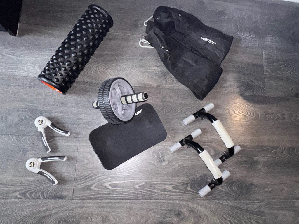 Diverse fitnessapparatuur: handtrainers, ab wheel, etc., Ophalen of Verzenden, Zo goed als nieuw, Benen