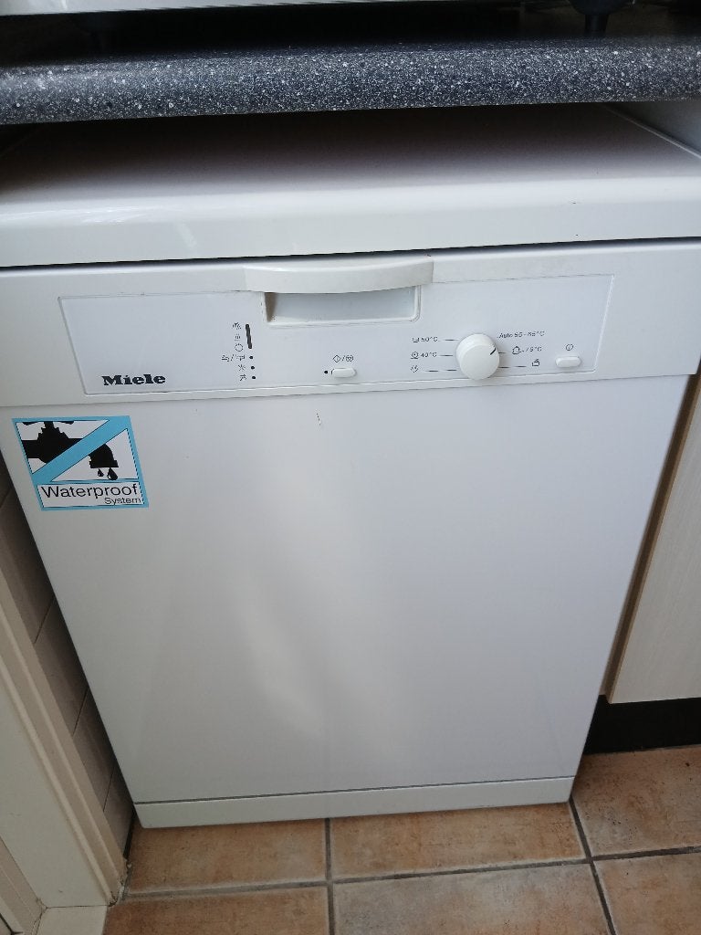 Vaatwasser miele, Witgoed en Apparatuur, Vaatwasmachines, Ophalen, Gebruikt, 85 tot 90 cm