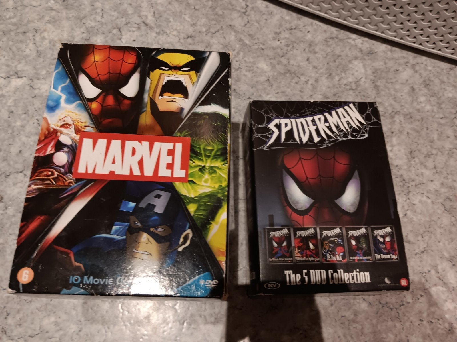 Marvel dvd boxen 2 x spiderman nl, Vanaf 12 jaar, Ophalen of Verzenden, Zo goed als nieuw, Amerikaans