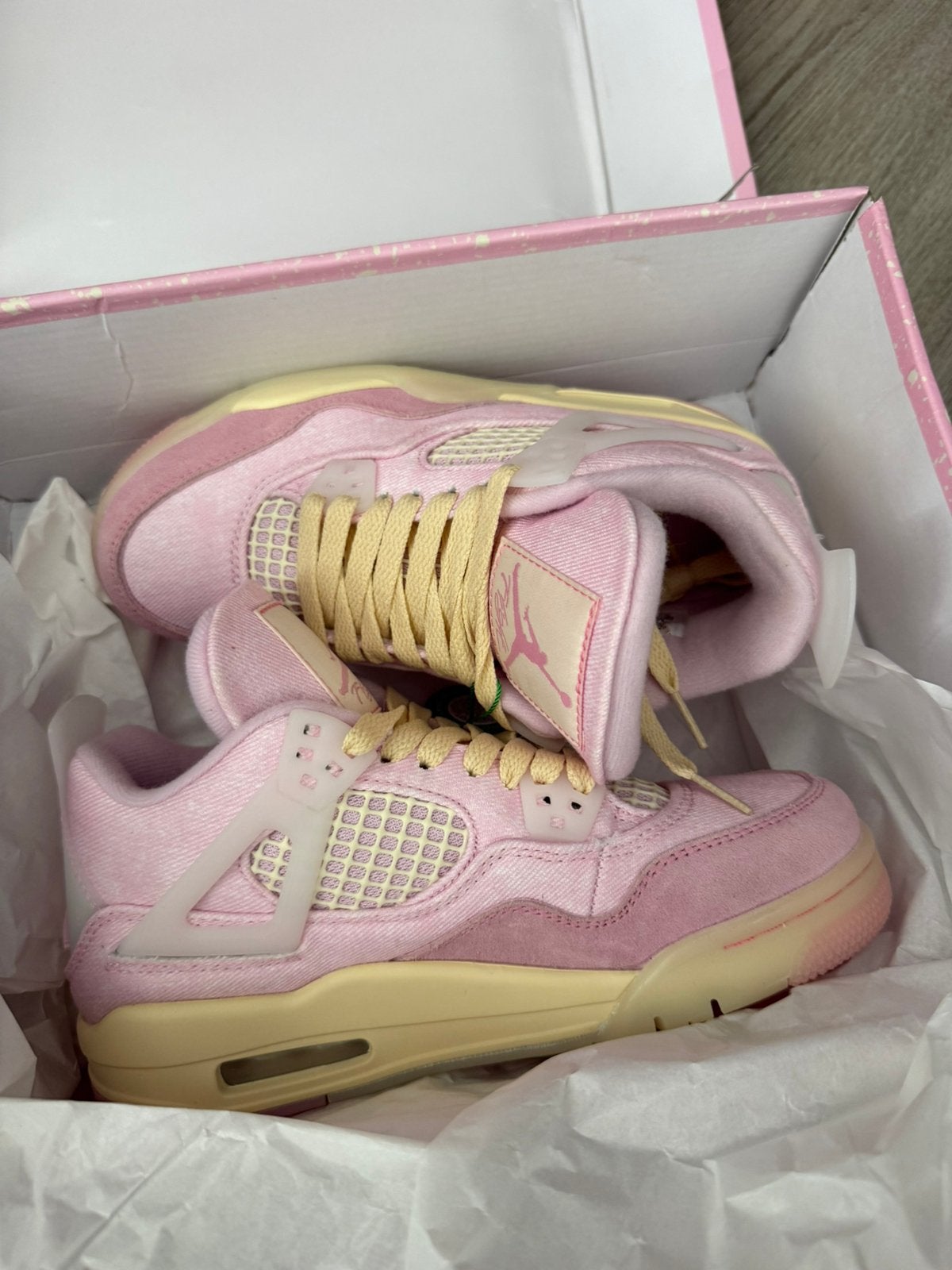 Air Jordan 4 iced carmine 36, Kleding | Dames, Schoenen, Nieuw, Ophalen of Verzenden, Sneakers of Gympen, Roze