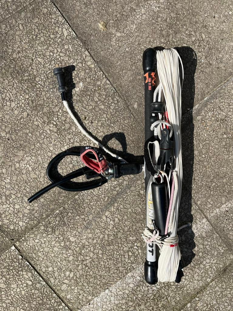 Kite bars, directional boardbag, harnas en schoentjes, Watersport en Boten, Kitesurfen, Gebruikt, Overige typen, Ophalen of Verzenden