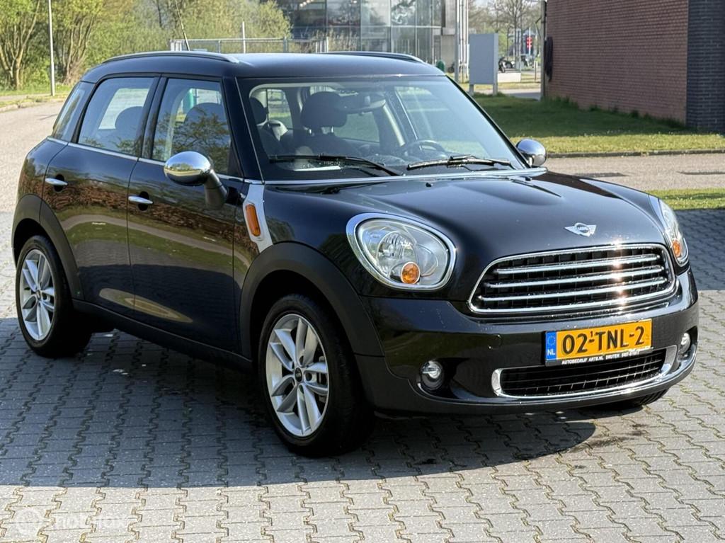 Mini Countryman 1.6 One Business Line. Nieuwe Apk, Voorwielaandrijving, Euro 5, Gebruikt, Zwart