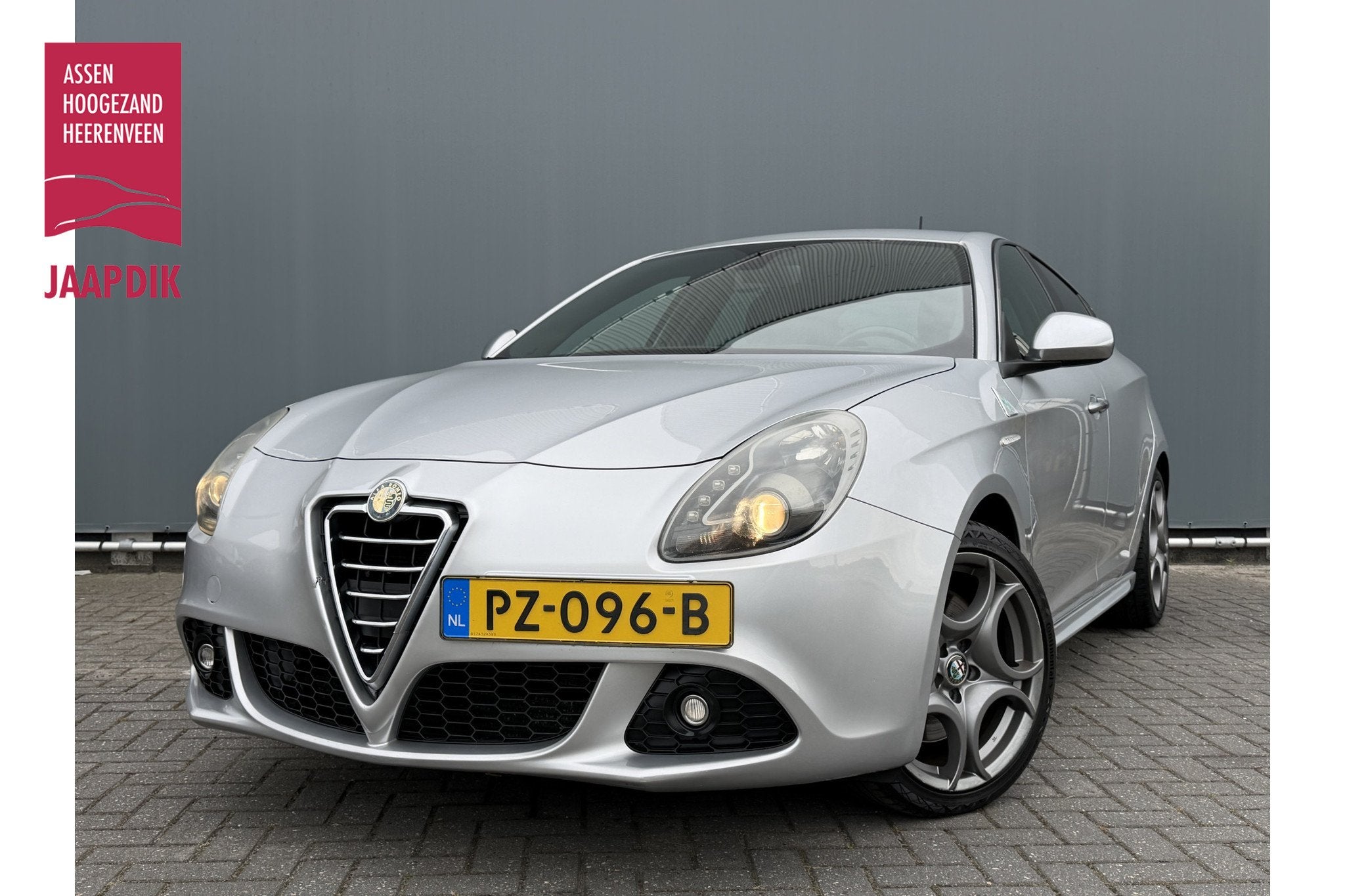 Alfa Romeo Giulietta BWJ 2010 | 1.7TBI 236 PK Quadrifoglio V, Auto's, Euro 5, Gebruikt, 4 cilinders, Leder en Stof