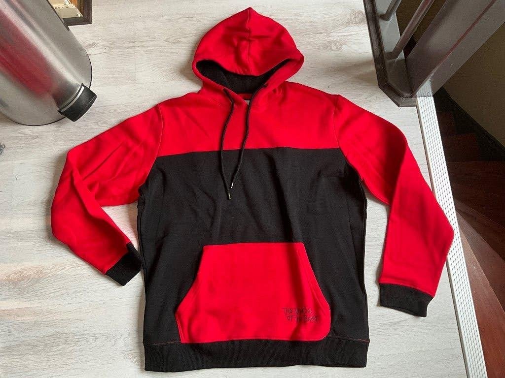 Rood/Zwarte trui met capuchon Iron Maiden Maat XL, Nieuw, Ophalen of Verzenden, REGINA, EMMEN