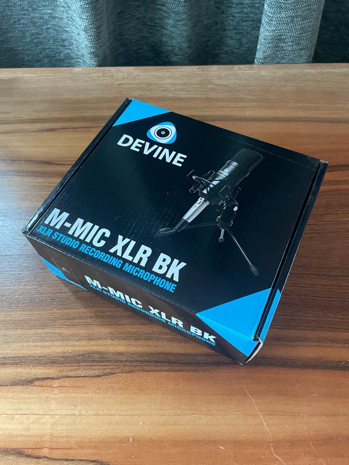 Devine M-MIC XLR BK Studio Microfoon met Statief, Ophalen of Verzenden, Zo goed als nieuw, Studiomicrofoon