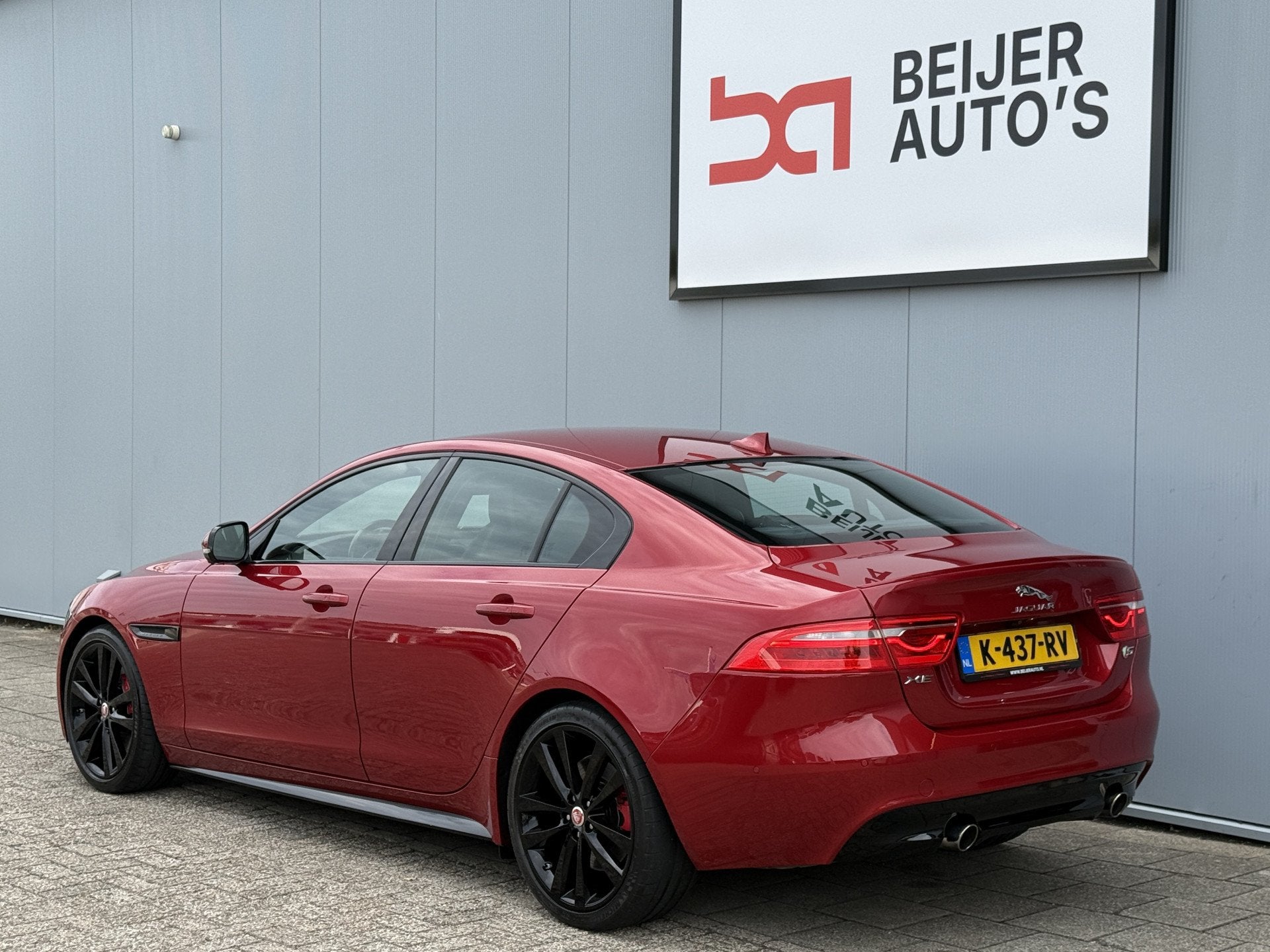 Jaguar XE 3.0 S Navigatie/Camera/19inch. (bj 2018), Automaat, Achterwielaandrijving, Gebruikt, Euro 6