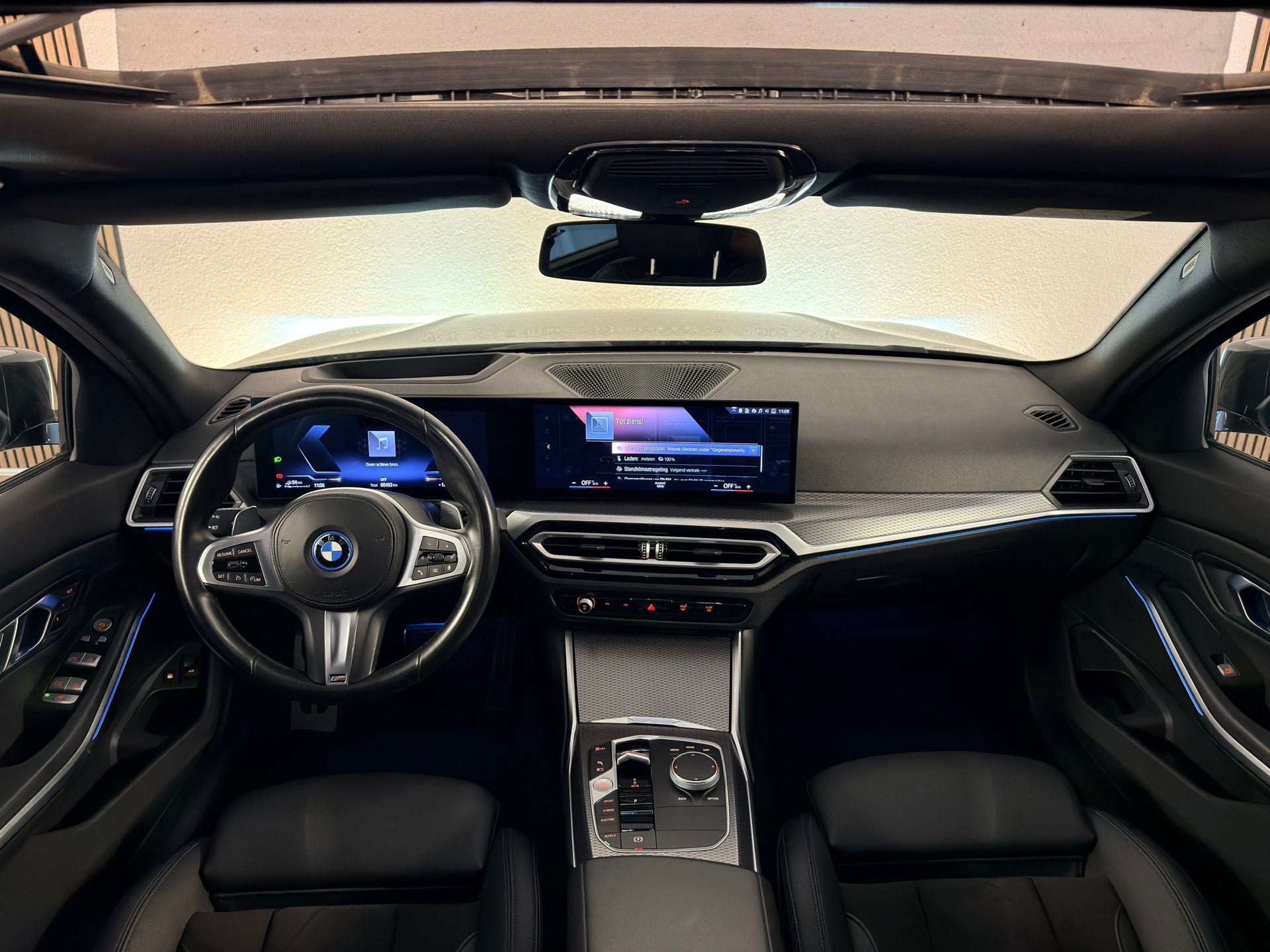 BMW 3-serie Touring LCI Panoramadak M-Sport Widescreen HUD M, 1998 cc, Gebruikt, 4 cilinders, Plug-in hybride
