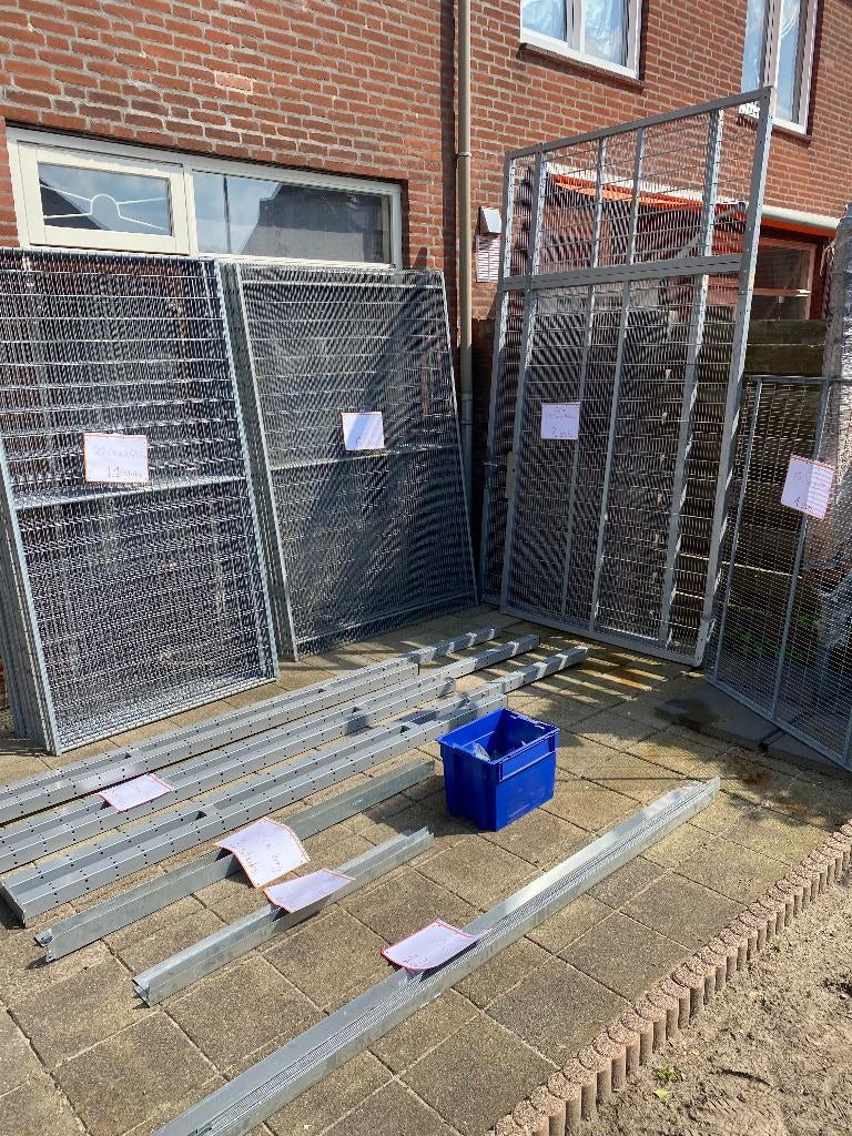 Grote set verzinkte gaaspanelen,profiele, deuren,volière, Tuin en Terras, Ophalen, Zo goed als nieuw, IJzer, Gaashekwerk