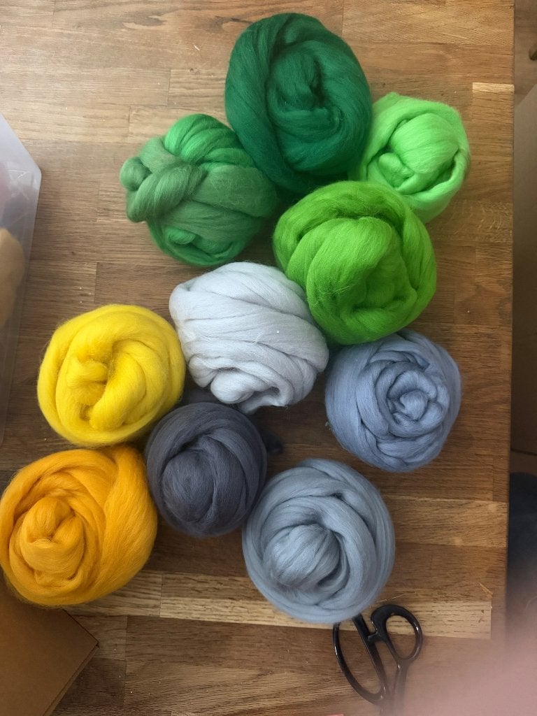 Corriedale groen/grijs tinten, Hobby en Vrije tijd, Vilt, Verzenden, Nieuw, Overige typen