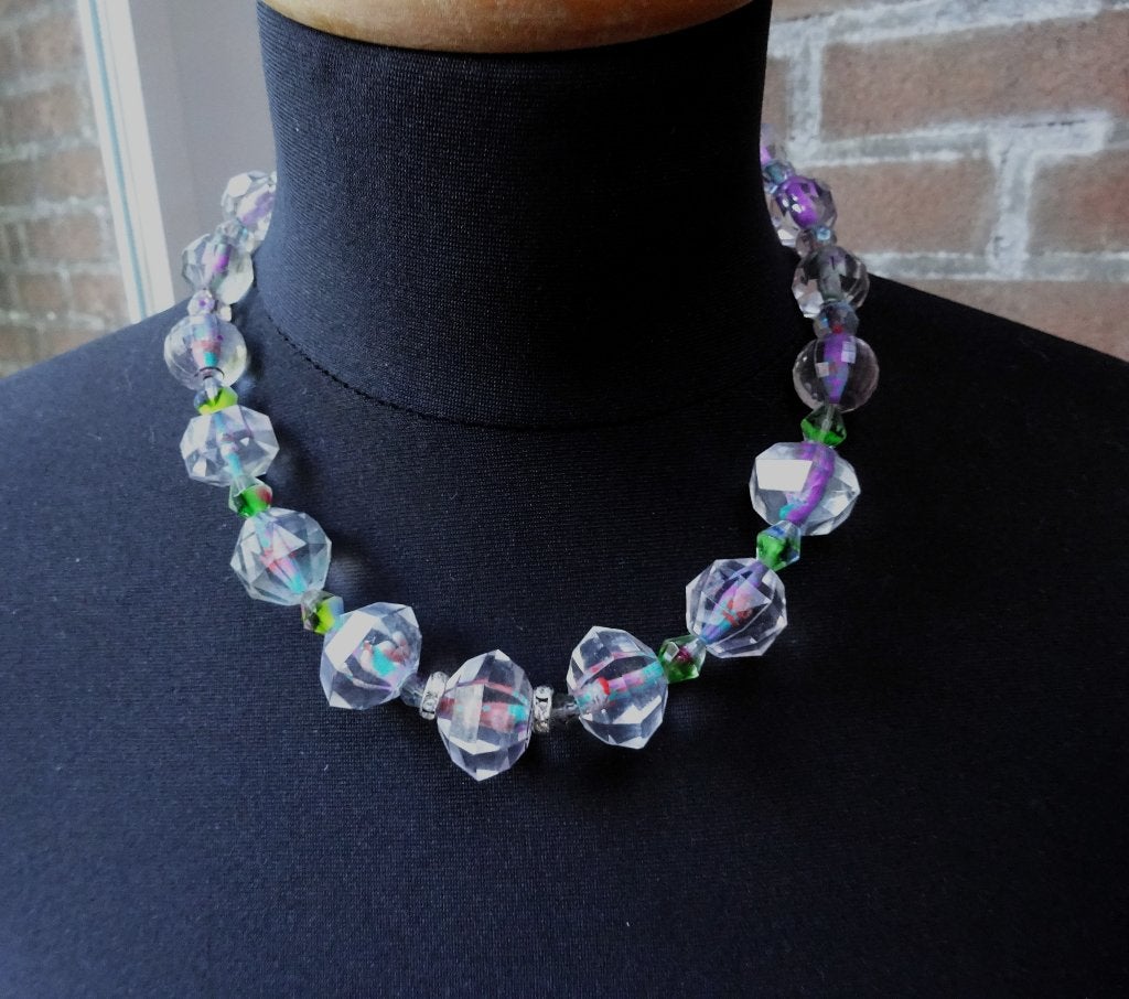 Retro-imitatie ketting gefacetteerde kunststof kralen, Ophalen of Verzenden, Gebruikt, Overige kleuren, Overige materialen