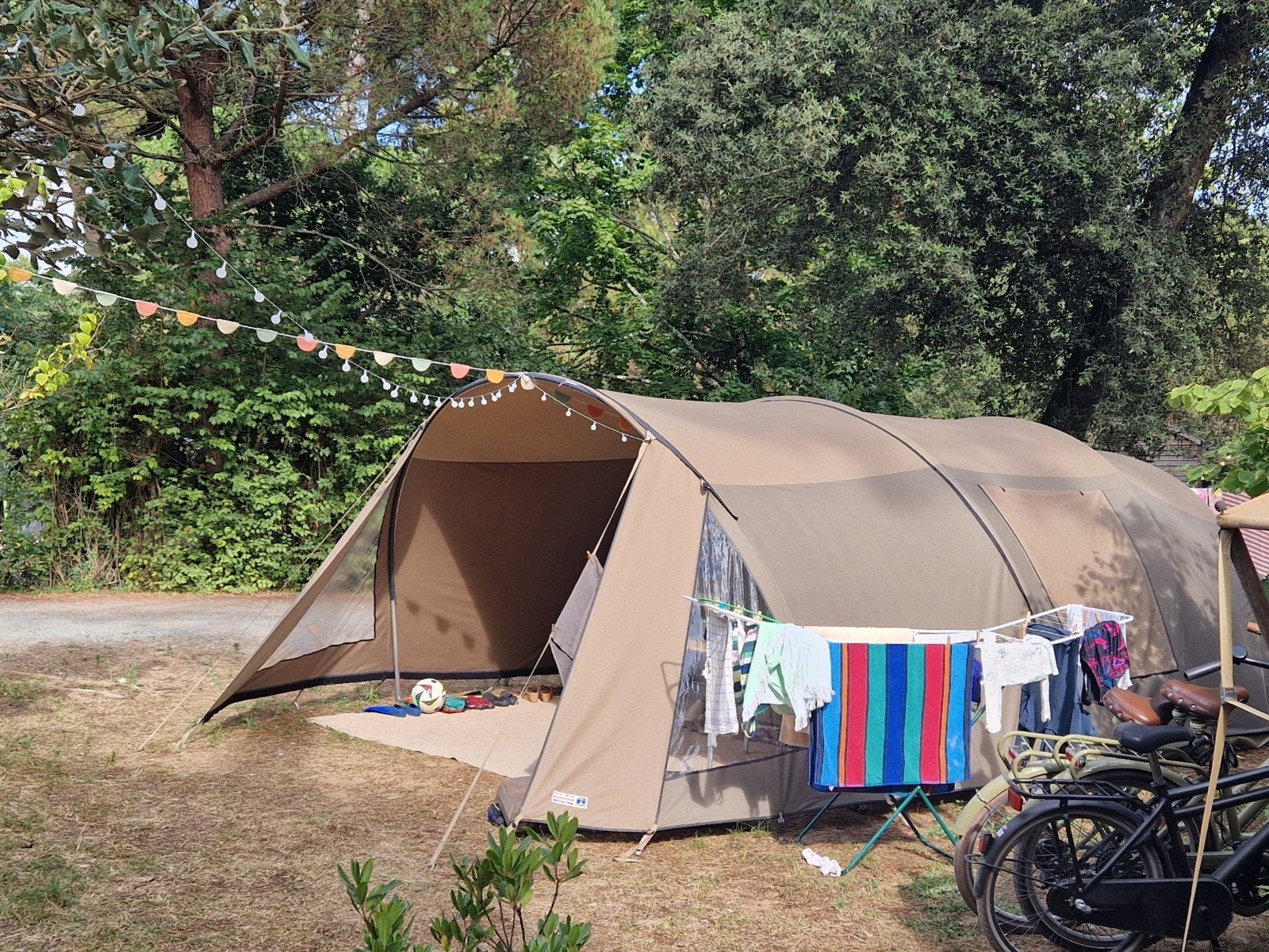 Falco Havik 4000 tunneltent, incl voorscherm & gaasfront, Caravans en Kamperen, Tenten, Ophalen, Zo goed als nieuw, Tot en met 5