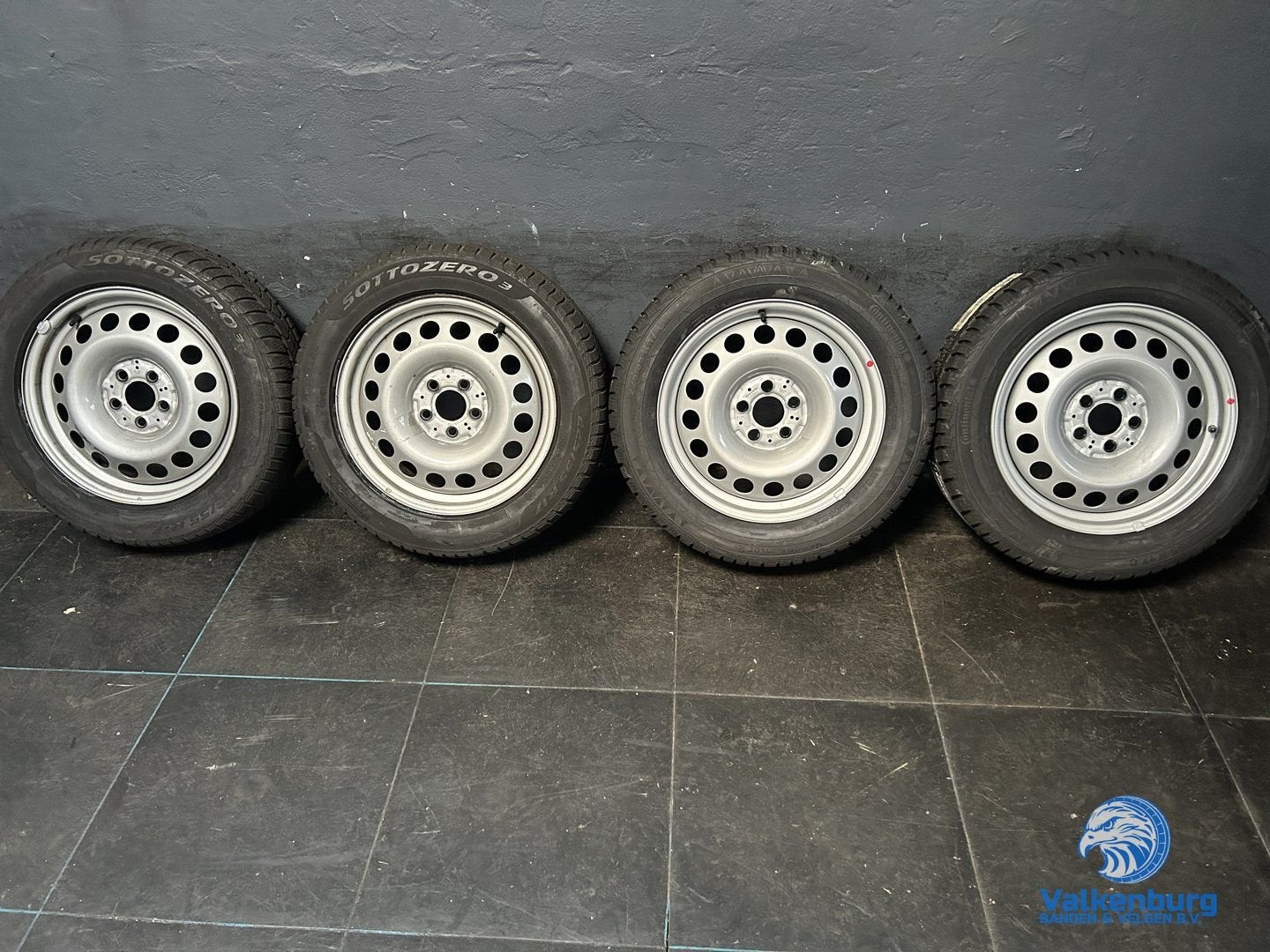 7,5mm! Originele Mercedes V-Klasse W447 Vito 17 inch stalen, Auto-onderdelen, Banden en Velgen, -, -, Banden en Velgen, 17 inch