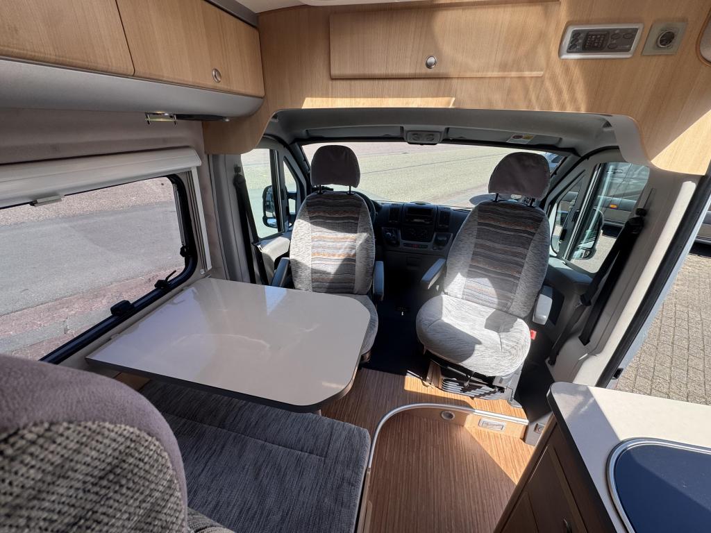 Knaus BOXSTAR 600 MQ- 2010- AIRCO-, Caravans en Kamperen, Fiat, Tot en met 2, Treinzit, Bedrijf