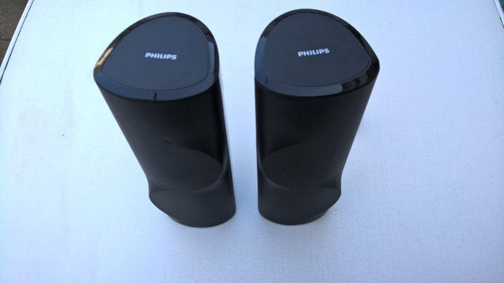 TE koop aangeboden mooi phillips boxen doe gepast bod., Audio, Tv en Foto, Ophalen of Verzenden, Gebruikt, Minder dan 60 watt