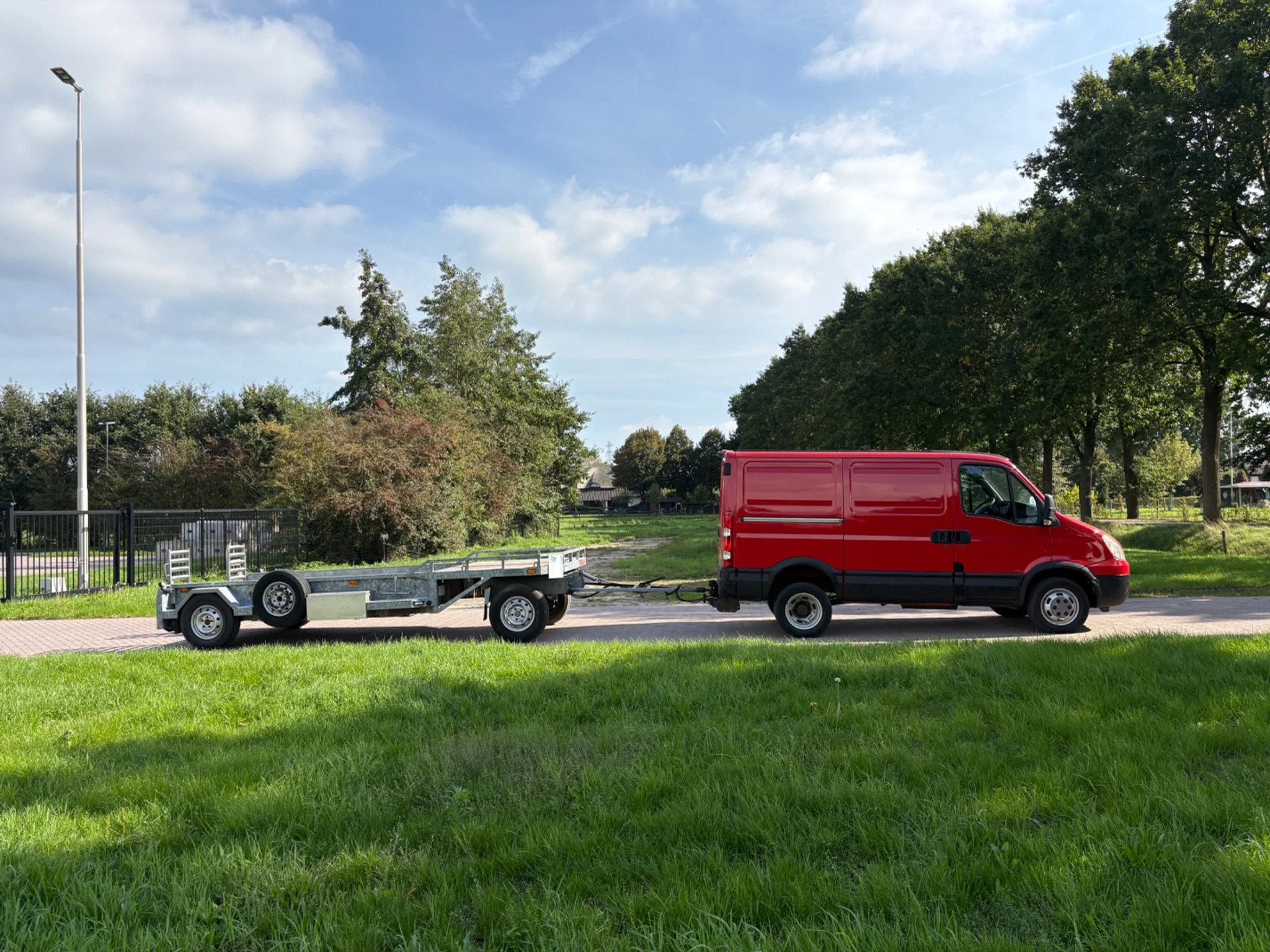Iveco 50C18V EURO 4 BE N1 -Veldhuizen schamel aanhangwagen 5, Auto's, Gebruikt, Iveco, Bedrijf, 130 pk