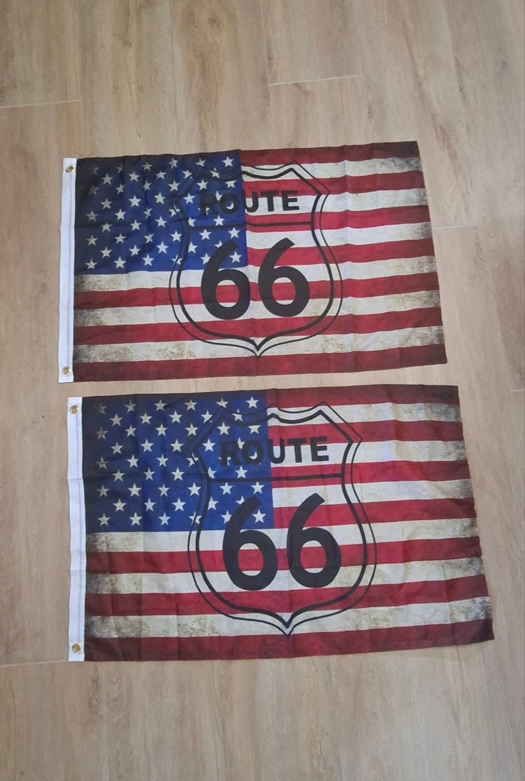 Twee vlaggen route 66, samen €7,50, Ophalen of Verzenden, Zo goed als nieuw