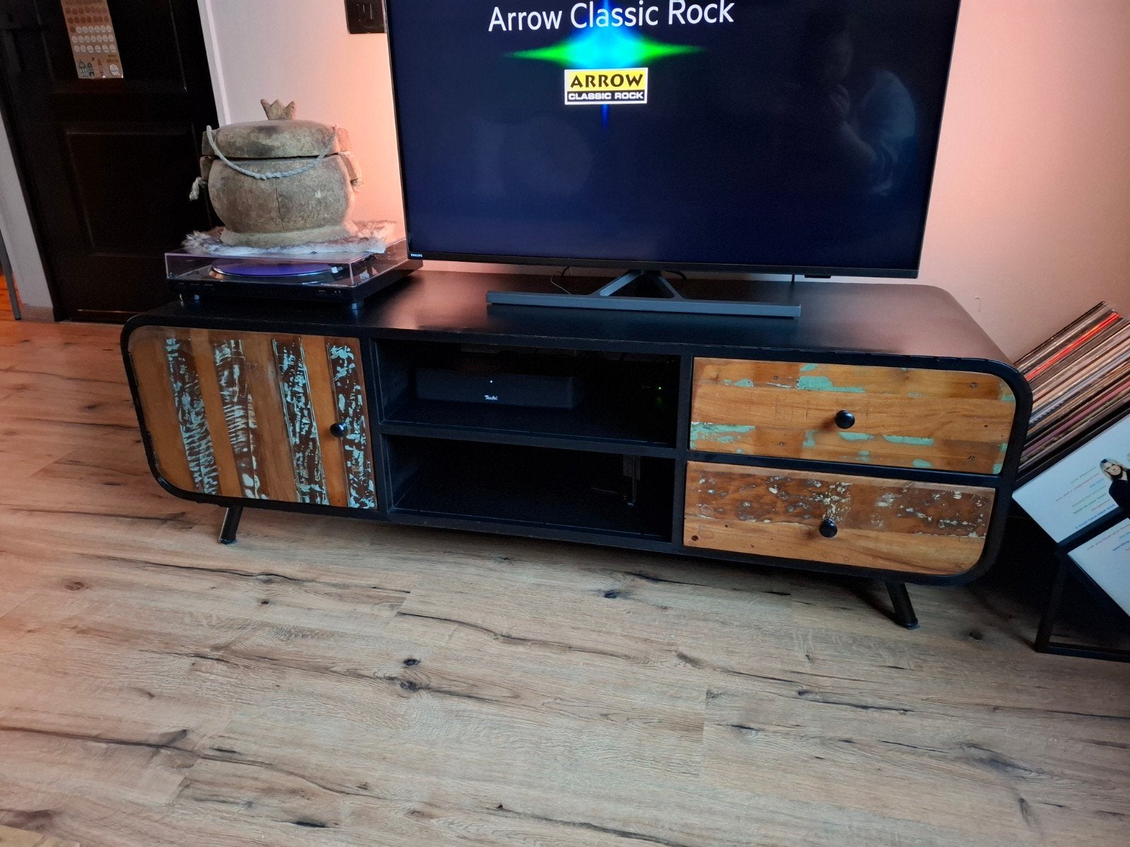 tv meubel mangohout/metaal zwart, Ophalen, 25 tot 50 cm, 150 tot 200 cm, Minder dan 100 cm