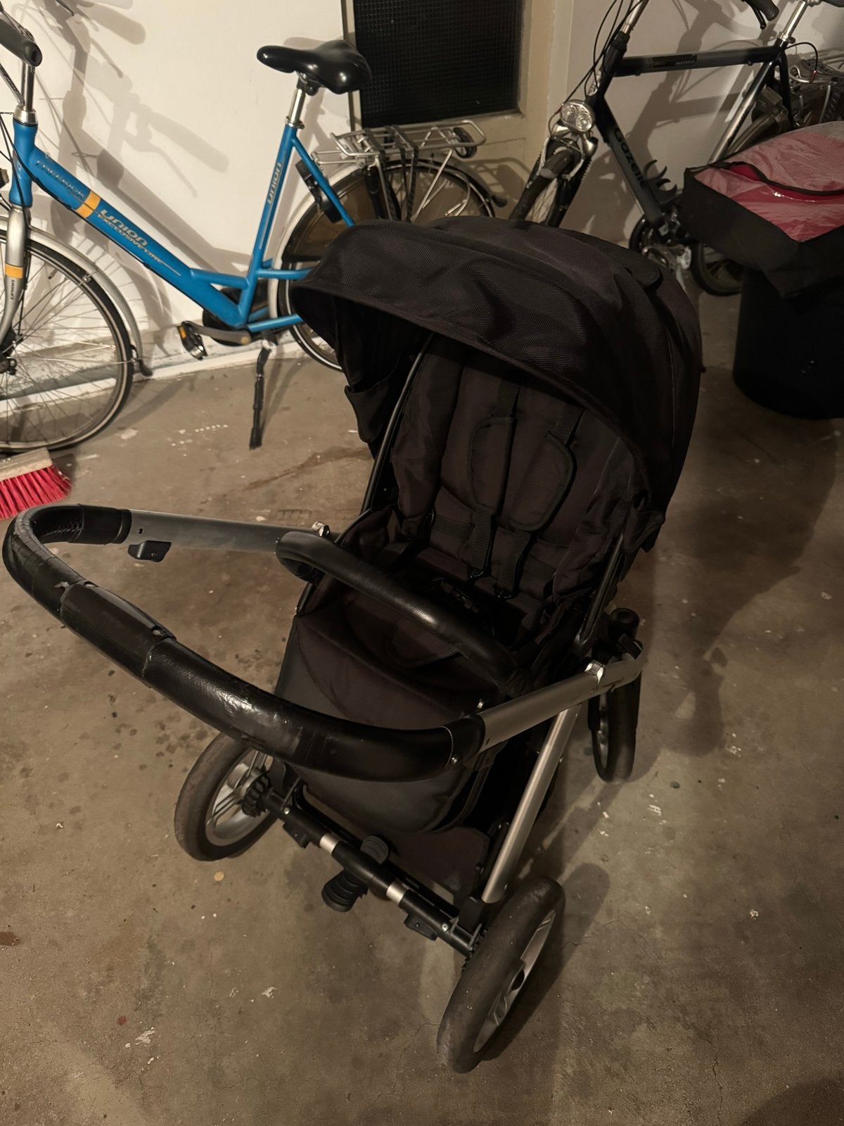 Mutsy Transit Combiwagen met reiswieg en accessoires, Ophalen, Gebruikt, Luchtbanden, Combiwagen