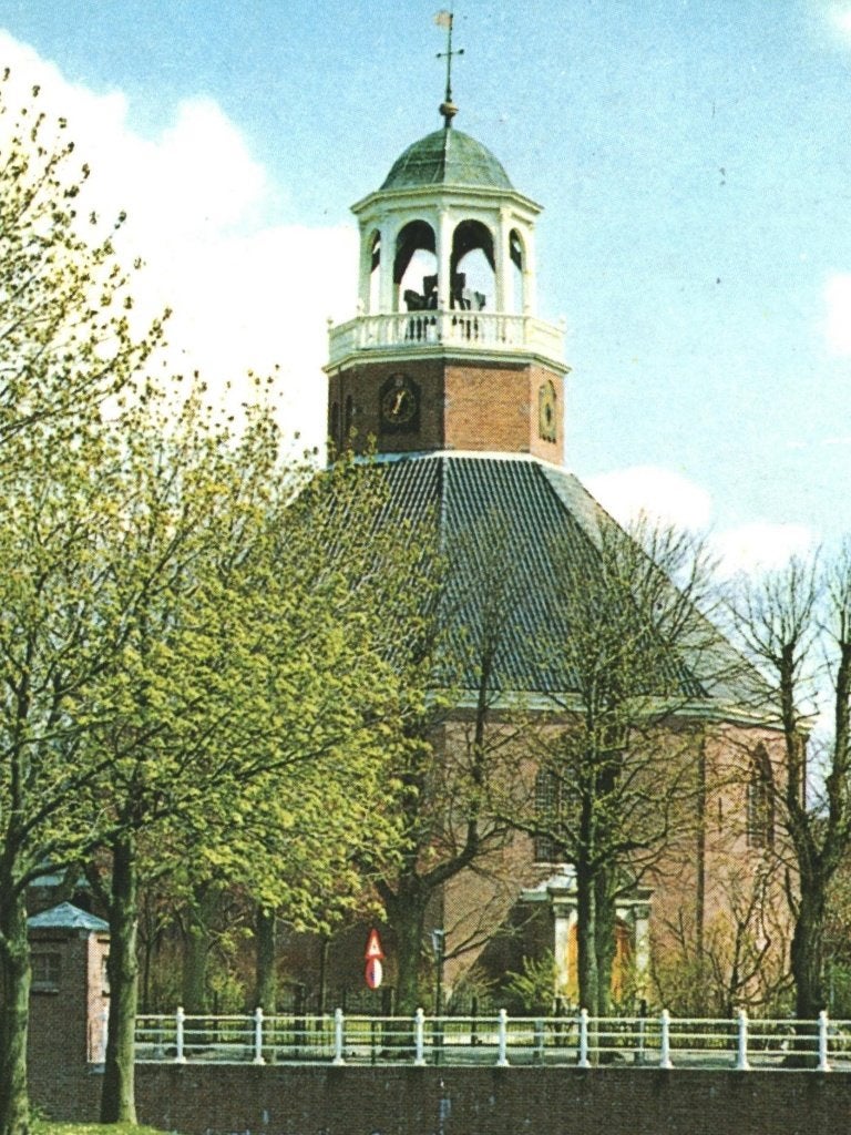 972572	St Annaparochie	NH Kerk	Circa 1965–1975	Onbeschreven, Ophalen of Verzenden, 1960 tot 1980, Ongelopen, Friesland