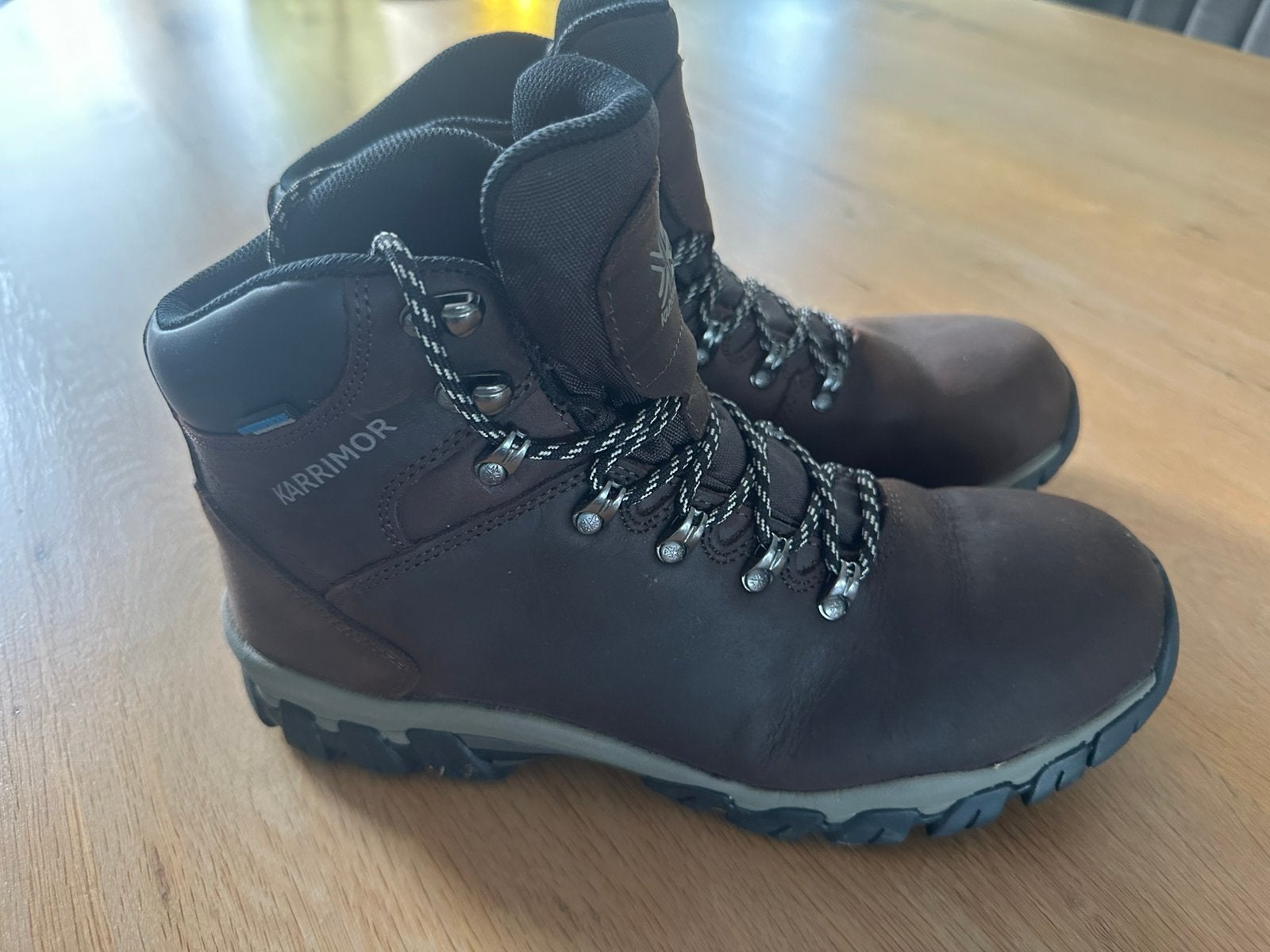 Heren wandelschoenen maat 43 als nieuw!!!, Bruin, Ophalen of Verzenden, Zo goed als nieuw, Wandelschoenen of Bergschoenen